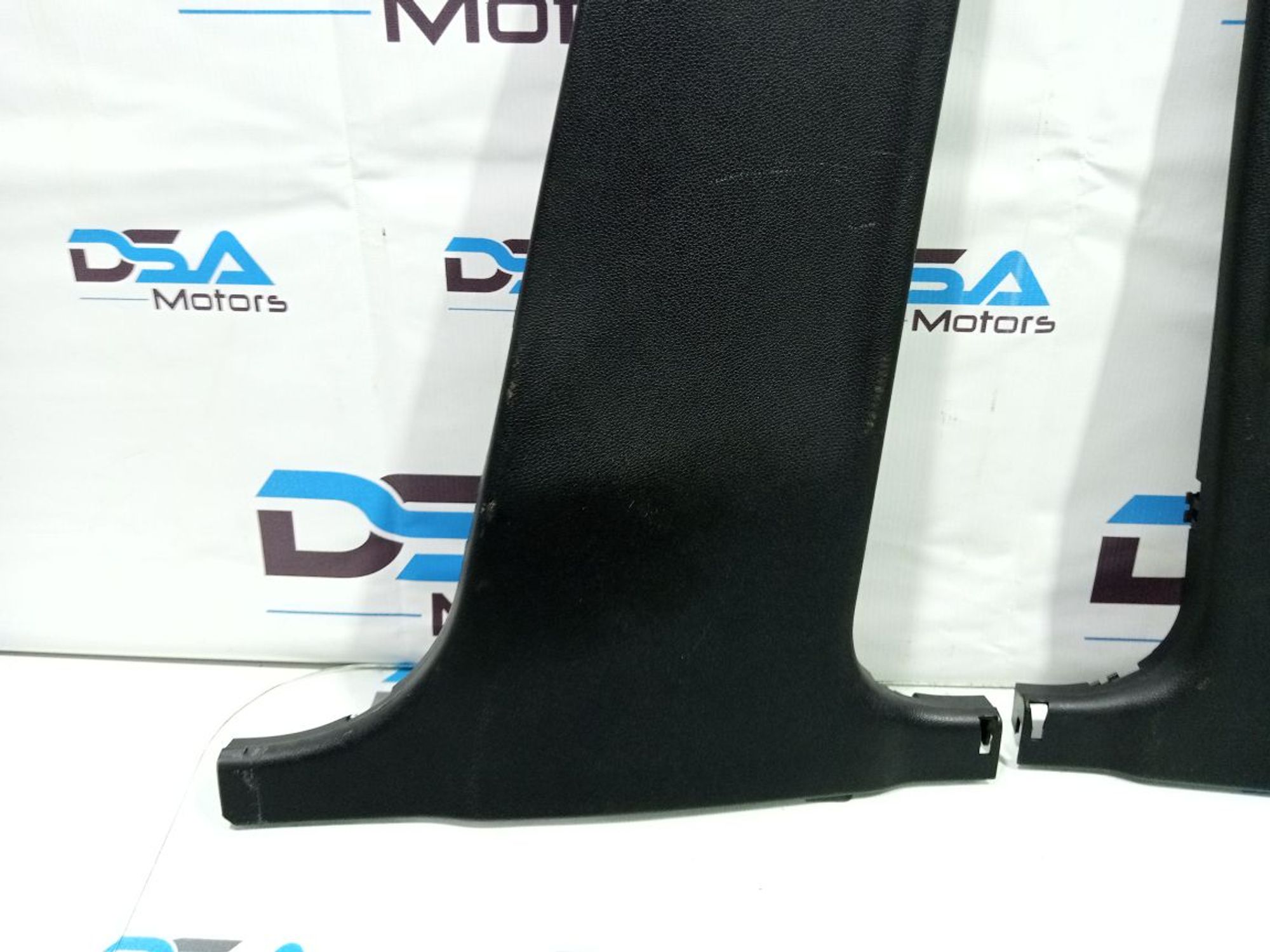 https://gcs.partsauto.market/rn-stockpro.appspot.com/thmbs/userImages/b7628e092085f1f91467af1afb6e7630/part/e07dc904-42fc-4ce4-a89a-32d538fd8db3_1747758874131.jpg