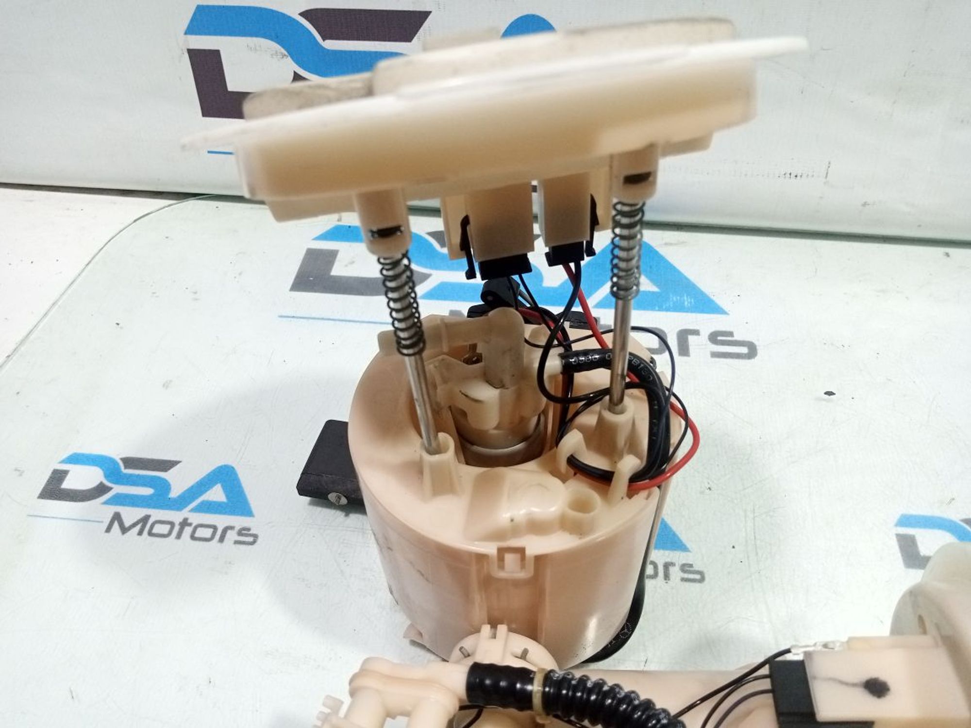 https://gcs.partsauto.market/rn-stockpro.appspot.com/thmbs/userImages/b7628e092085f1f91467af1afb6e7630/part/e32623b4-18a8-4e04-8354-3d738bdf3db9_1748975033582.jpg