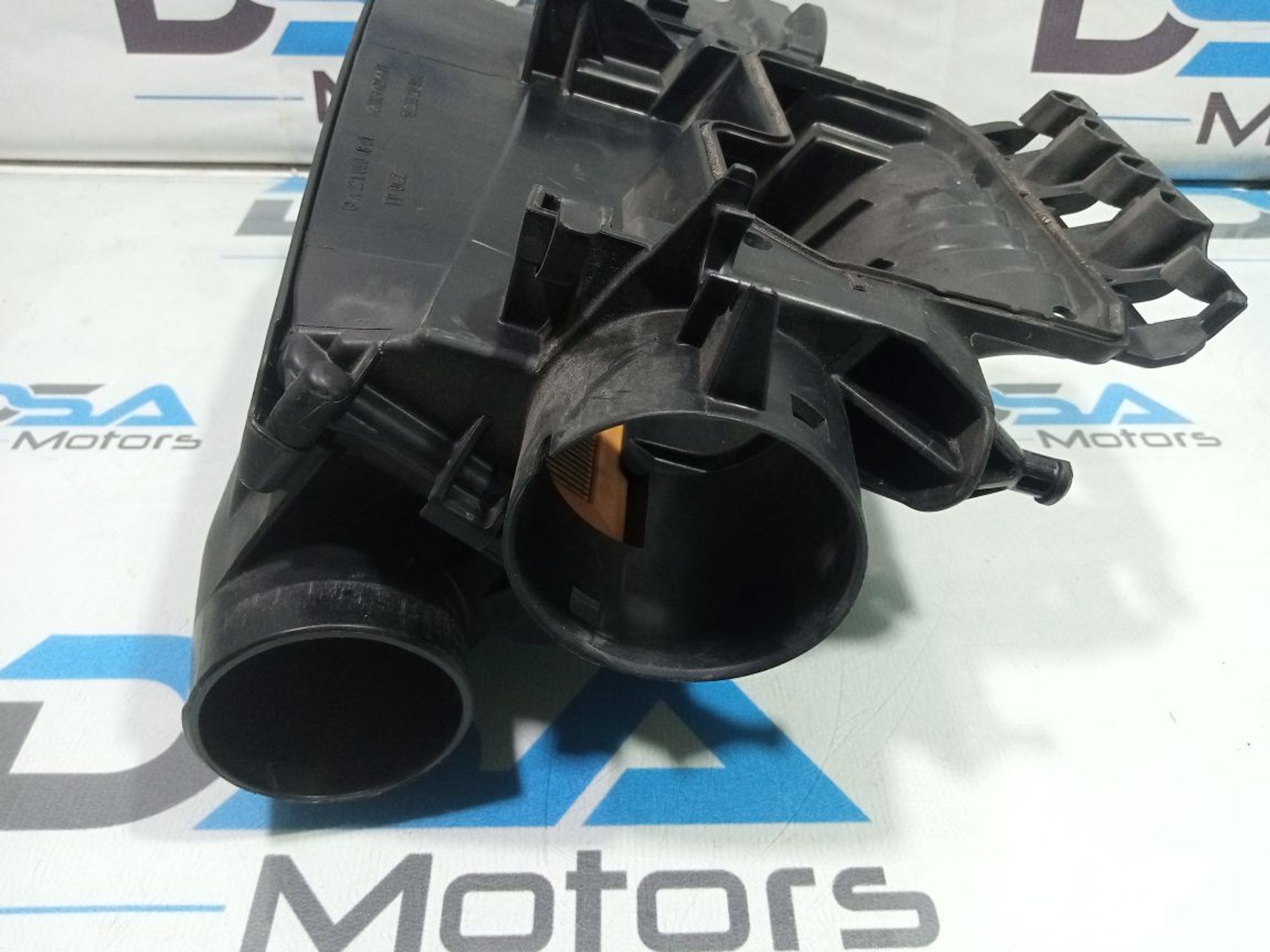 https://gcs.partsauto.market/rn-stockpro.appspot.com/thmbs/userImages/b7628e092085f1f91467af1afb6e7630/part/e366619e-48fa-4e0f-8896-de4cdc146f07_1748280096013.jpg