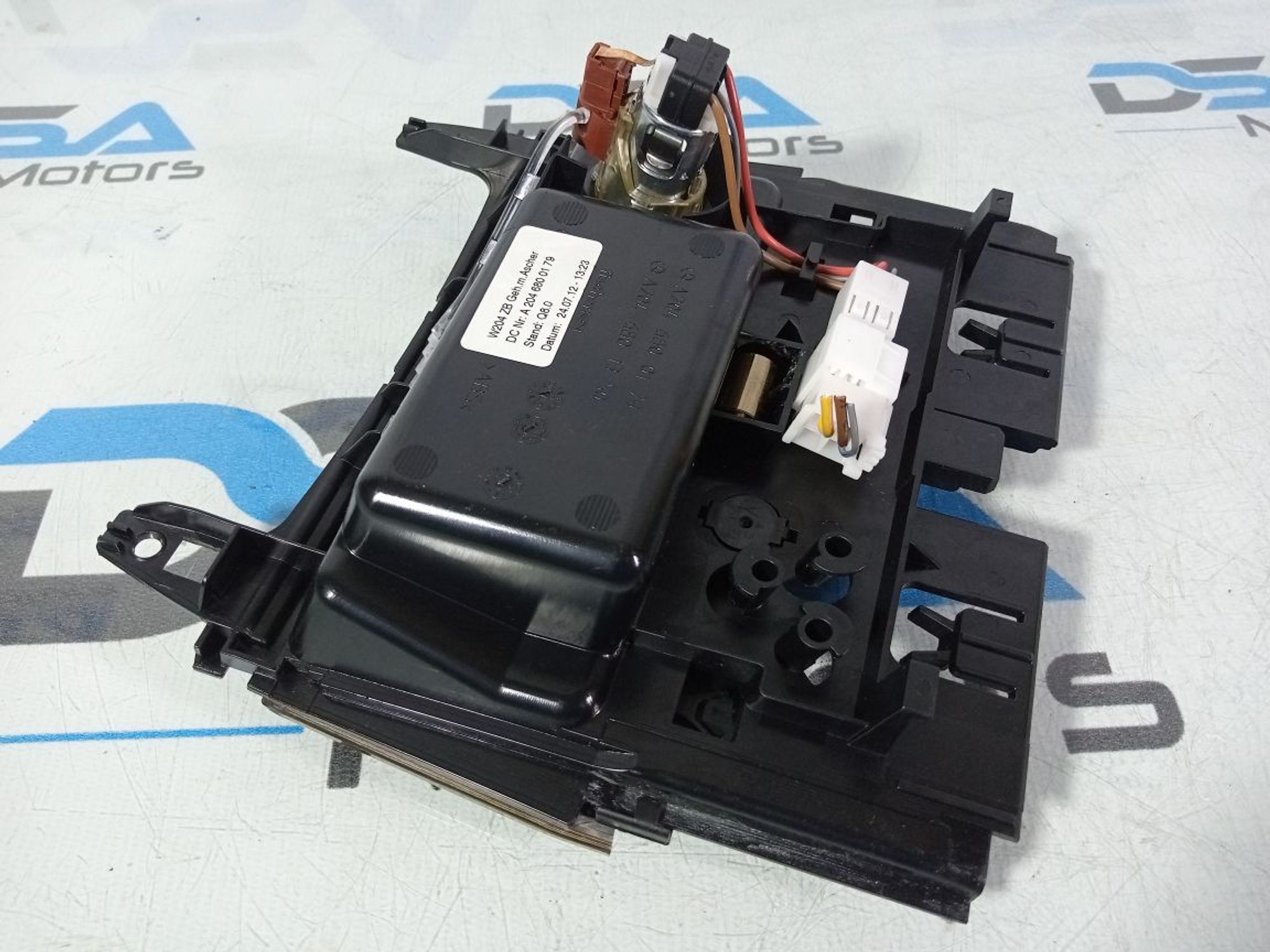 https://gcs.partsauto.market/rn-stockpro.appspot.com/thmbs/userImages/b7628e092085f1f91467af1afb6e7630/part/e3eeef43-60c1-421f-a70a-a905c6859c95_1747740680039.jpg