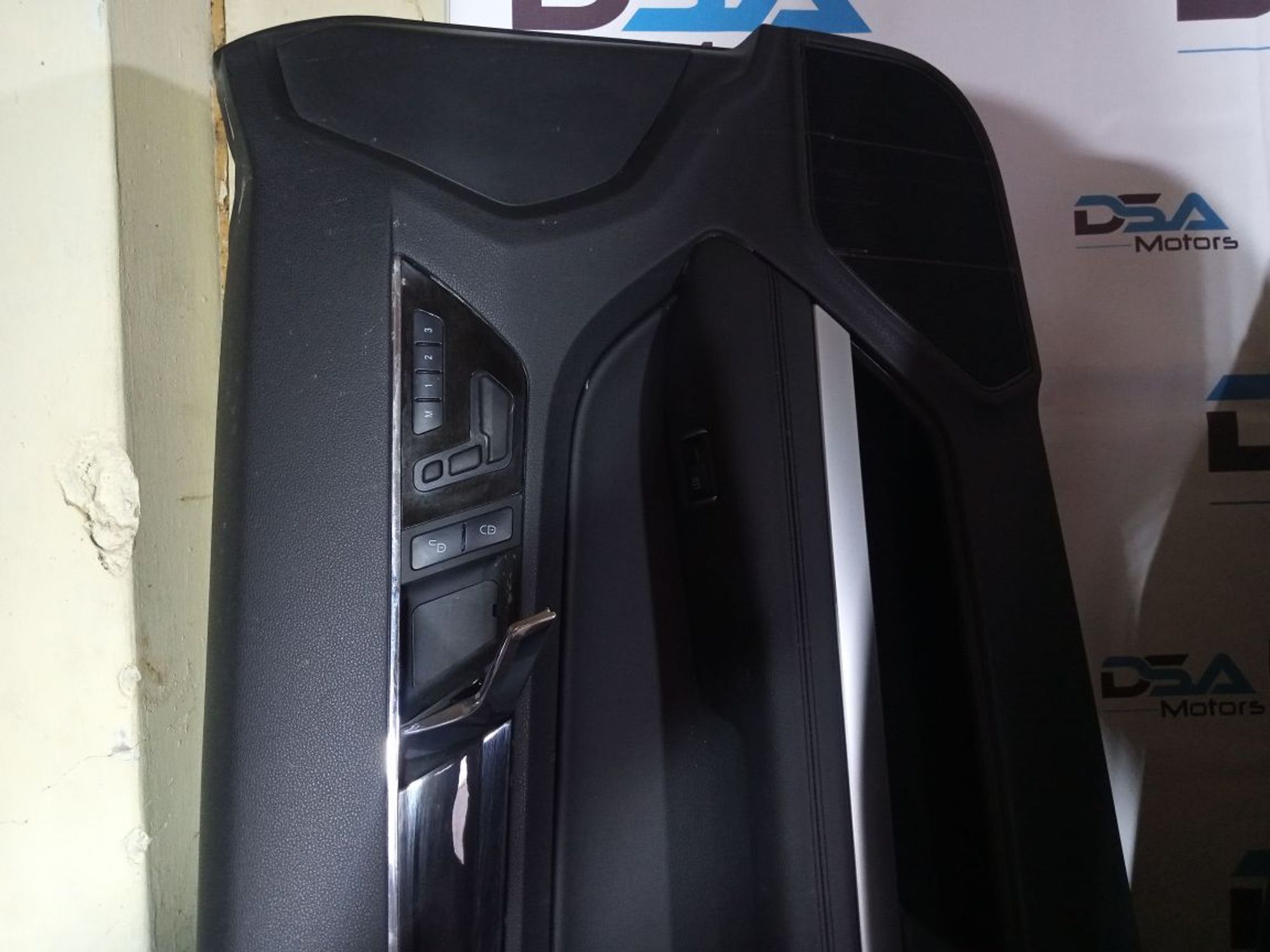 https://gcs.partsauto.market/rn-stockpro.appspot.com/thmbs/userImages/b7628e092085f1f91467af1afb6e7630/part/e54a2a9b-476d-4dbe-8c33-d200d7c828c8_1743064891097.jpg