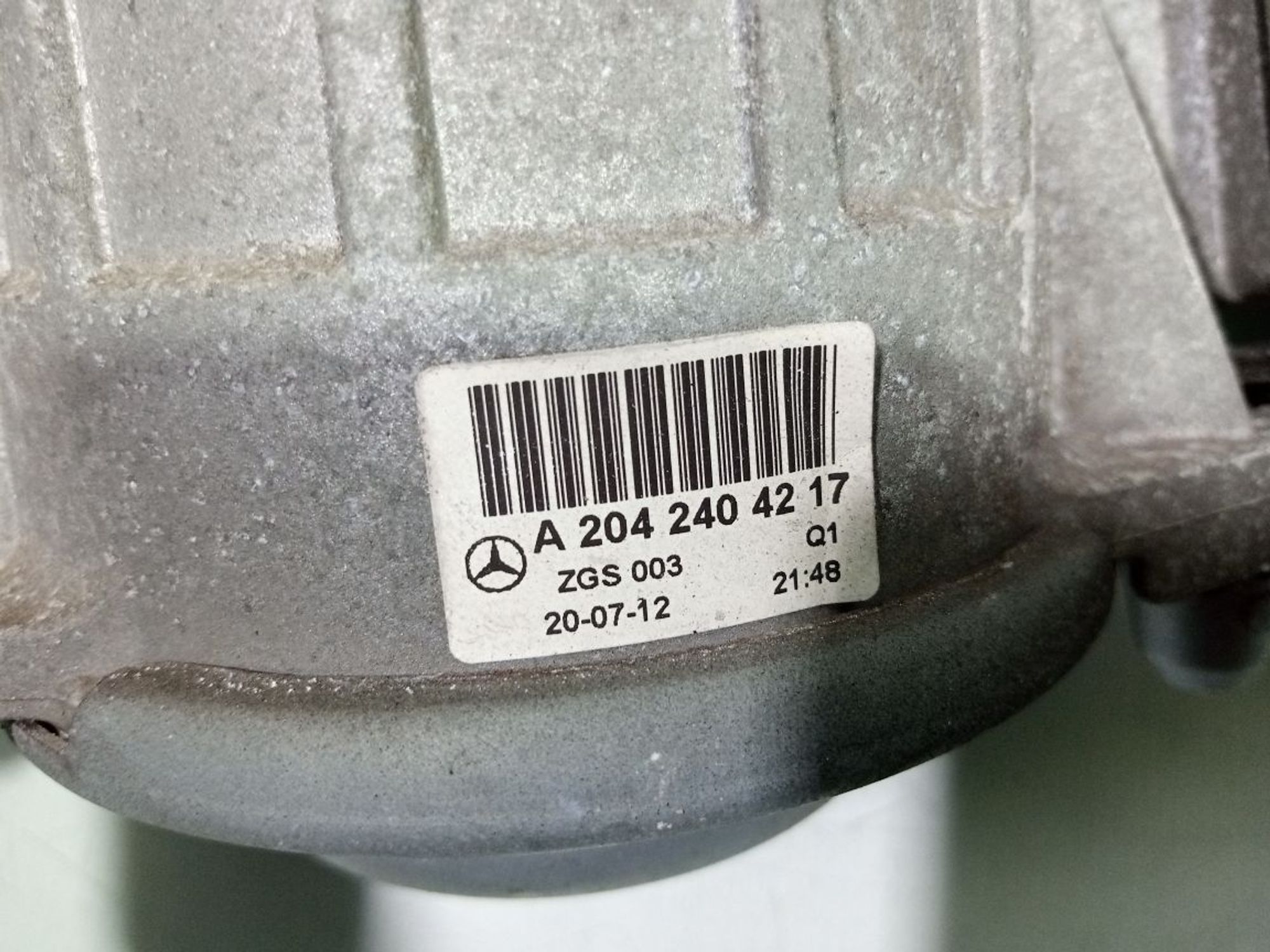 https://gcs.partsauto.market/rn-stockpro.appspot.com/thmbs/userImages/b7628e092085f1f91467af1afb6e7630/part/e5702848-0c42-46d9-8871-3d1414276d4d_1747762944174.jpg