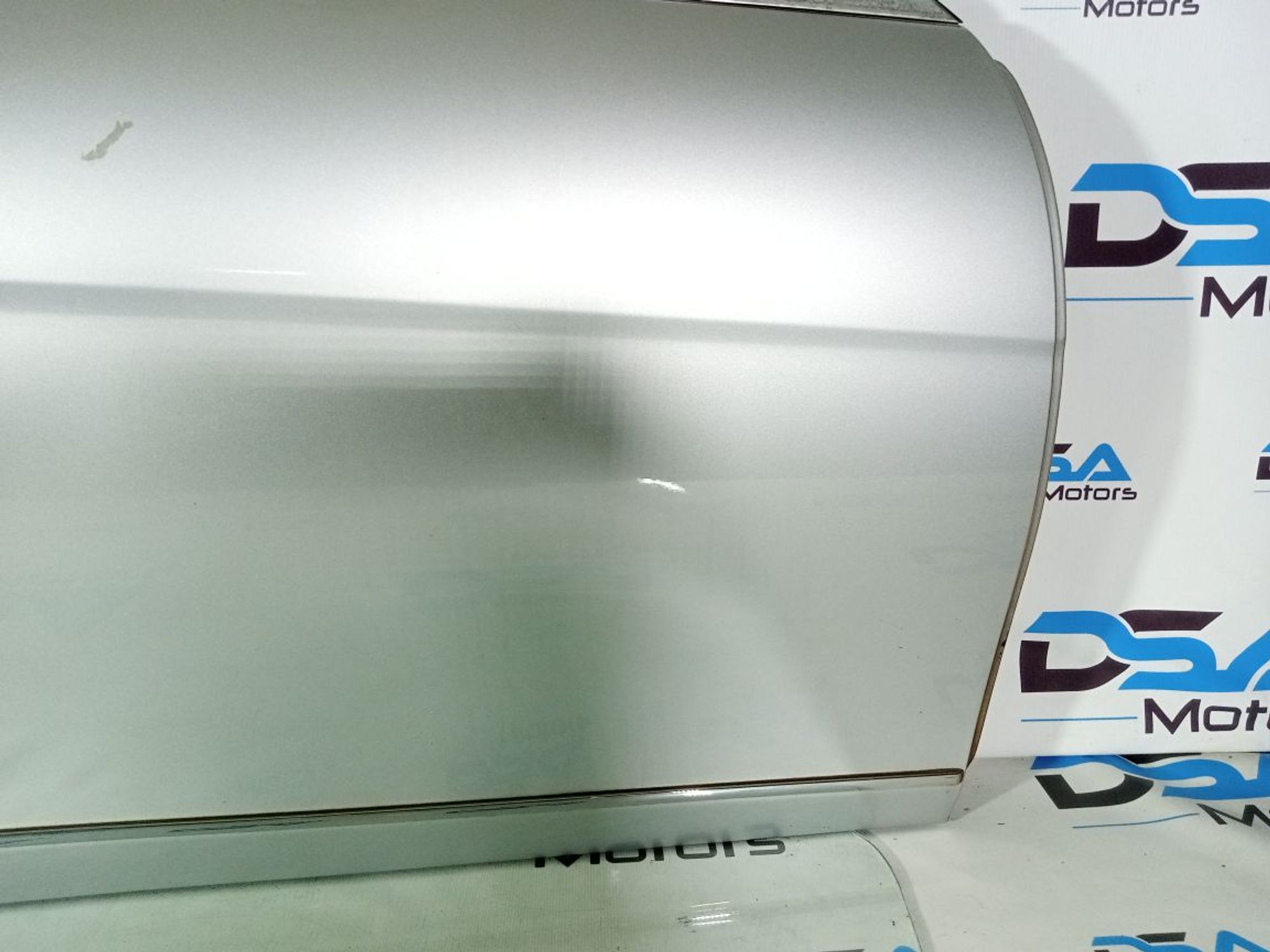 https://gcs.partsauto.market/rn-stockpro.appspot.com/thmbs/userImages/b7628e092085f1f91467af1afb6e7630/part/e6f1281d-1f7e-4281-a5e9-ec3a9a085829_1747216923356.jpg