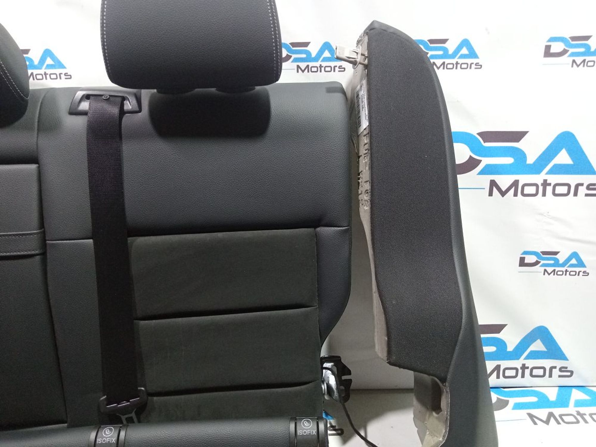 https://gcs.partsauto.market/rn-stockpro.appspot.com/thmbs/userImages/b7628e092085f1f91467af1afb6e7630/part/e961a310-0411-4f14-be02-44b790d9d86a_1748352882383.jpg