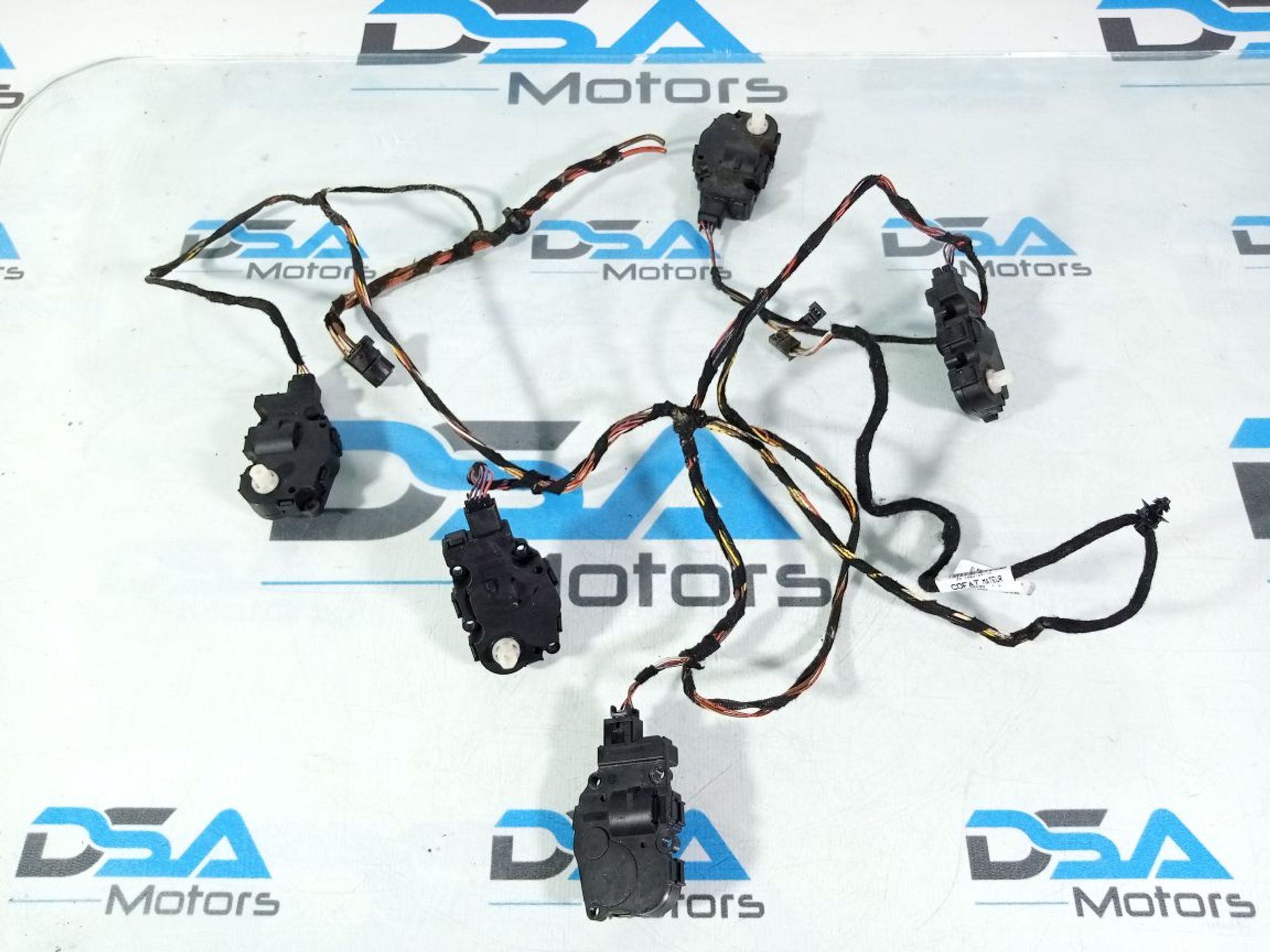 https://gcs.partsauto.market/rn-stockpro.appspot.com/thmbs/userImages/b7628e092085f1f91467af1afb6e7630/part/e9994d44-7c35-4402-91e4-92964863de5f_1743172491655.jpg