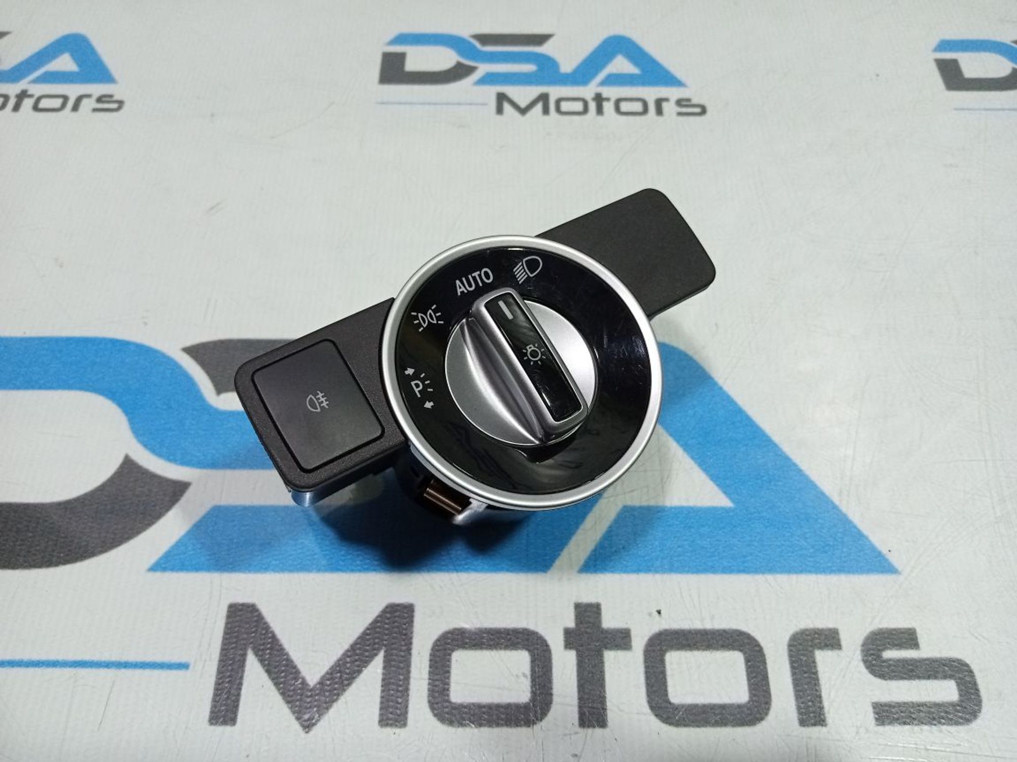 https://gcs.partsauto.market/rn-stockpro.appspot.com/thmbs/userImages/b7628e092085f1f91467af1afb6e7630/part/e9e8edfc-d2f5-47e9-9f26-5455b6c9b4a9_1748161203704.jpg