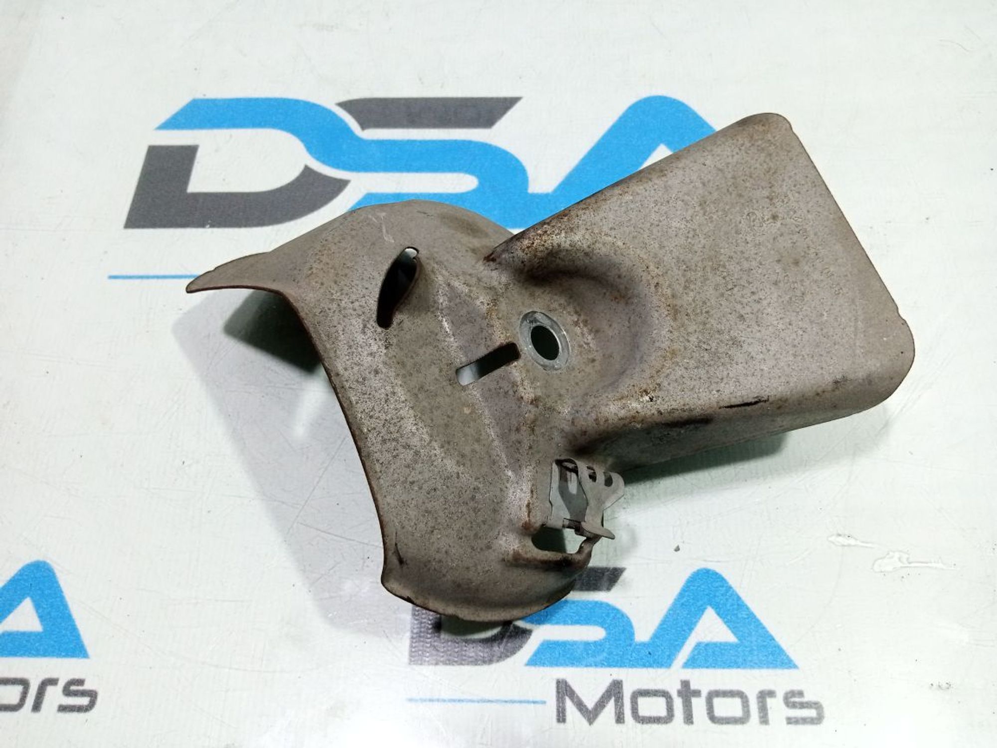 https://gcs.partsauto.market/rn-stockpro.appspot.com/thmbs/userImages/b7628e092085f1f91467af1afb6e7630/part/ea3e22cb-d067-4d96-9877-9f3fc6d56494_1748354016229.jpg