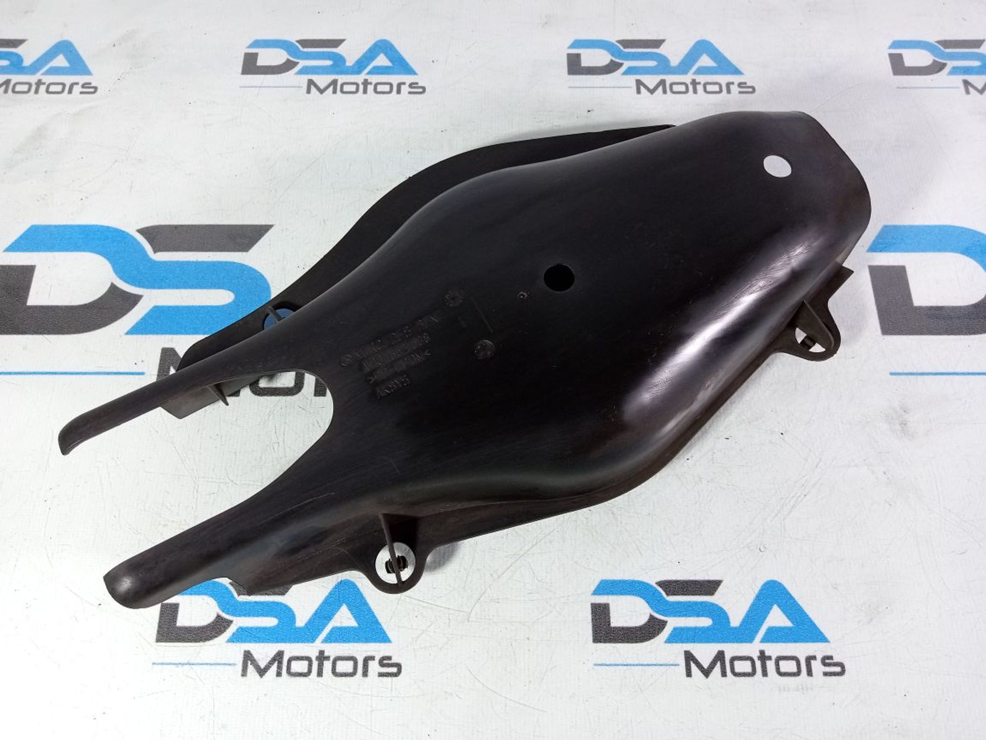 https://gcs.partsauto.market/rn-stockpro.appspot.com/thmbs/userImages/b7628e092085f1f91467af1afb6e7630/part/eaa5624a-6014-461a-84ff-4b26fb1730b8_1747114599576.jpg