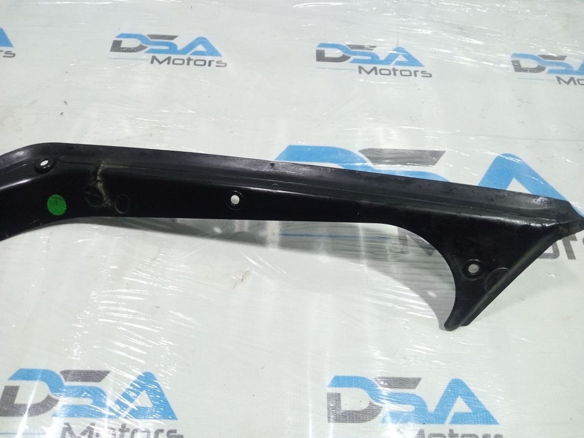 https://gcs.partsauto.market/rn-stockpro.appspot.com/thmbs/userImages/b7628e092085f1f91467af1afb6e7630/part/eb50e75a-eb77-4567-b0c7-7cd406cfd356_1749818451874.jpg
