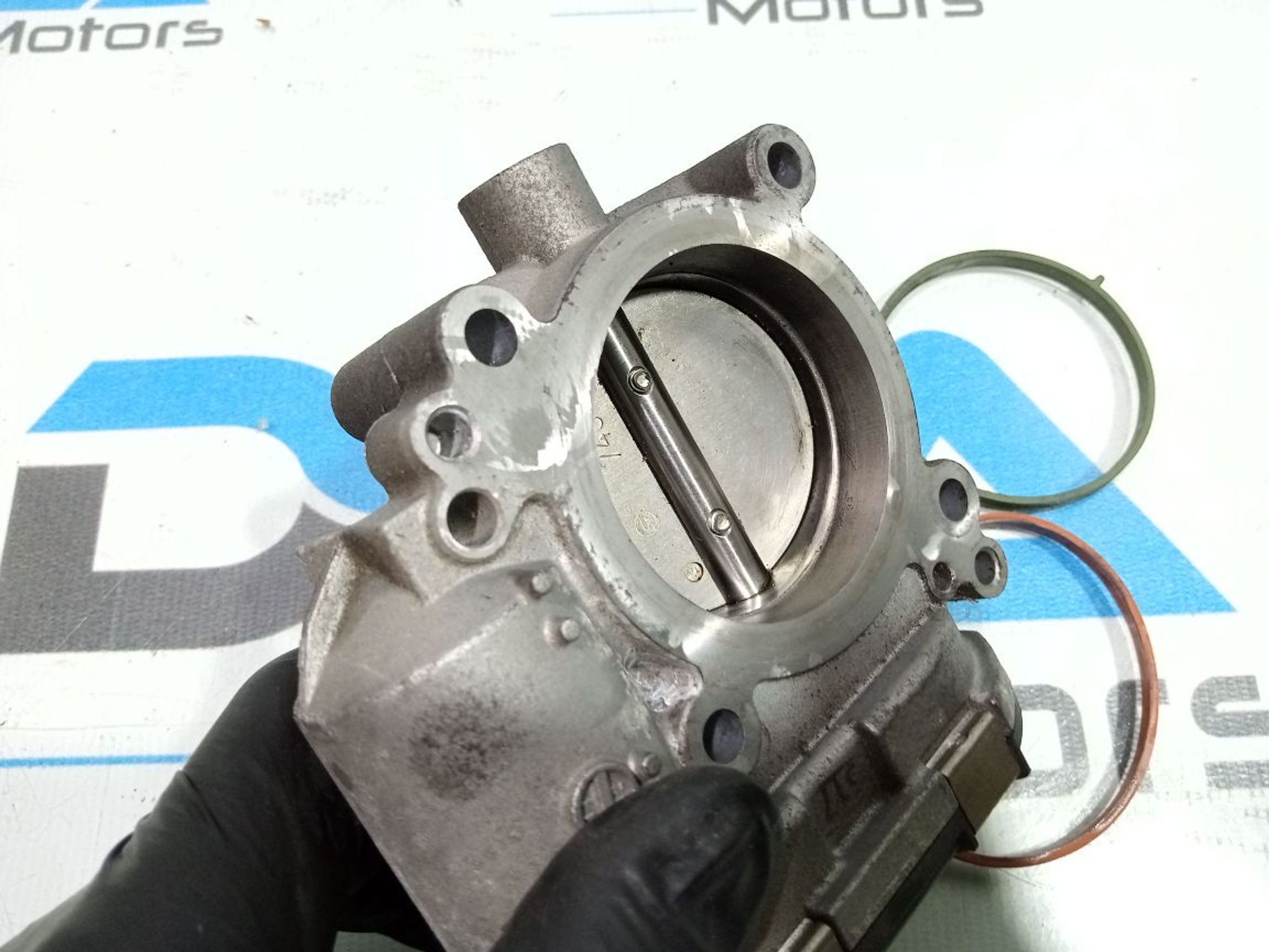 https://gcs.partsauto.market/rn-stockpro.appspot.com/thmbs/userImages/b7628e092085f1f91467af1afb6e7630/part/eb7289f3-a1a4-4e21-aaa9-99de3dfe865e_1748866684447.jpg