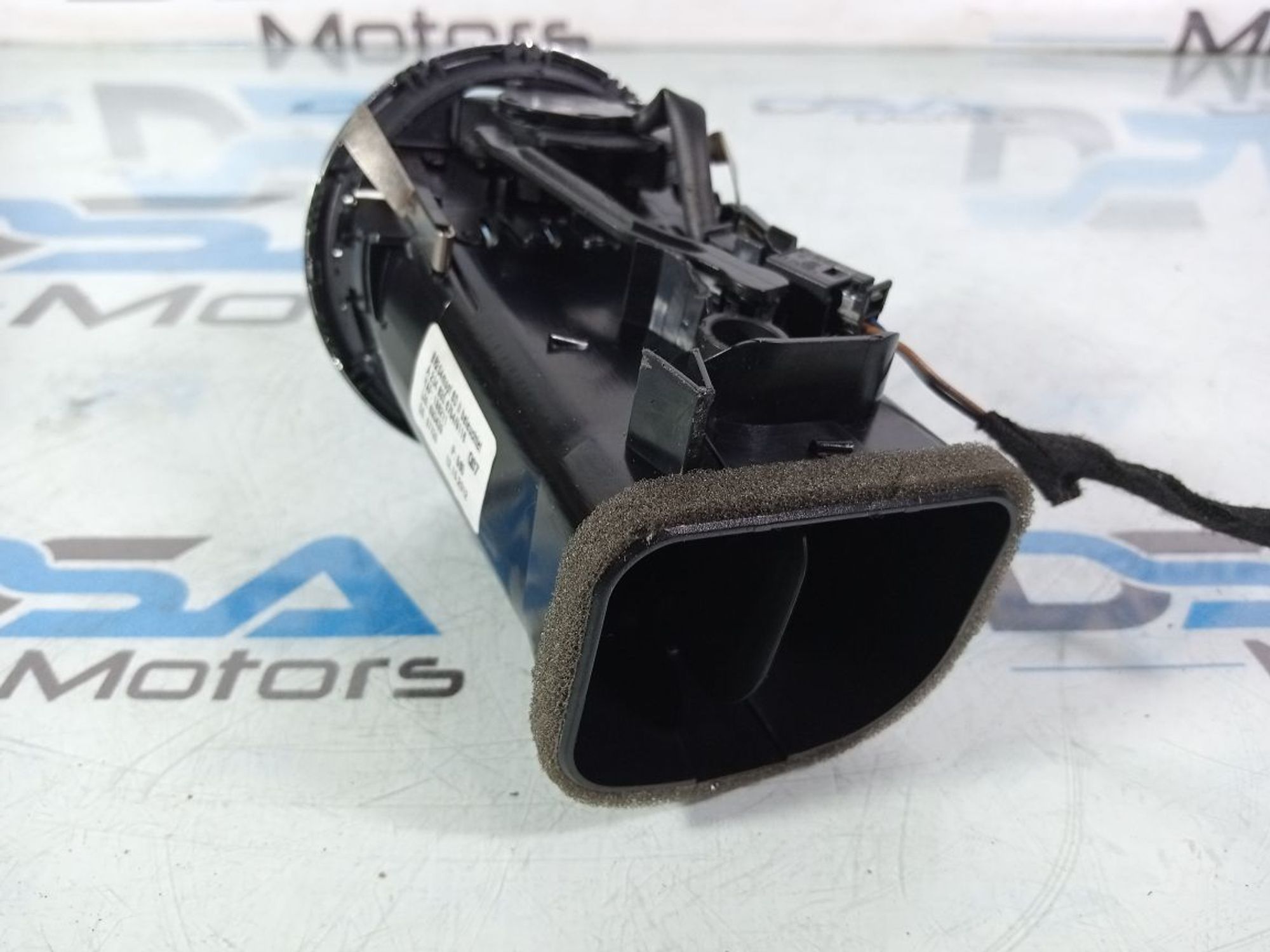 https://gcs.partsauto.market/rn-stockpro.appspot.com/thmbs/userImages/b7628e092085f1f91467af1afb6e7630/part/eba1e391-4906-4687-82b8-5680cd84c109_1737035825071.jpg