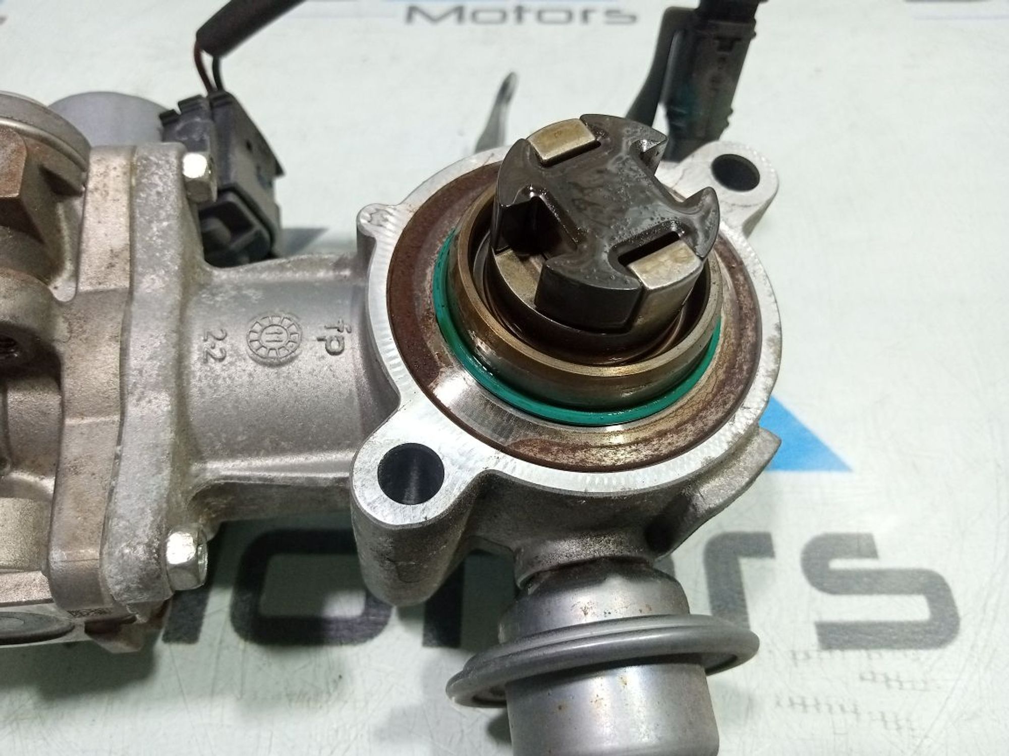https://gcs.partsauto.market/rn-stockpro.appspot.com/thmbs/userImages/b7628e092085f1f91467af1afb6e7630/part/ec9c24aa-220d-4562-b167-eb274f2a2d9a_1748621927512.jpg