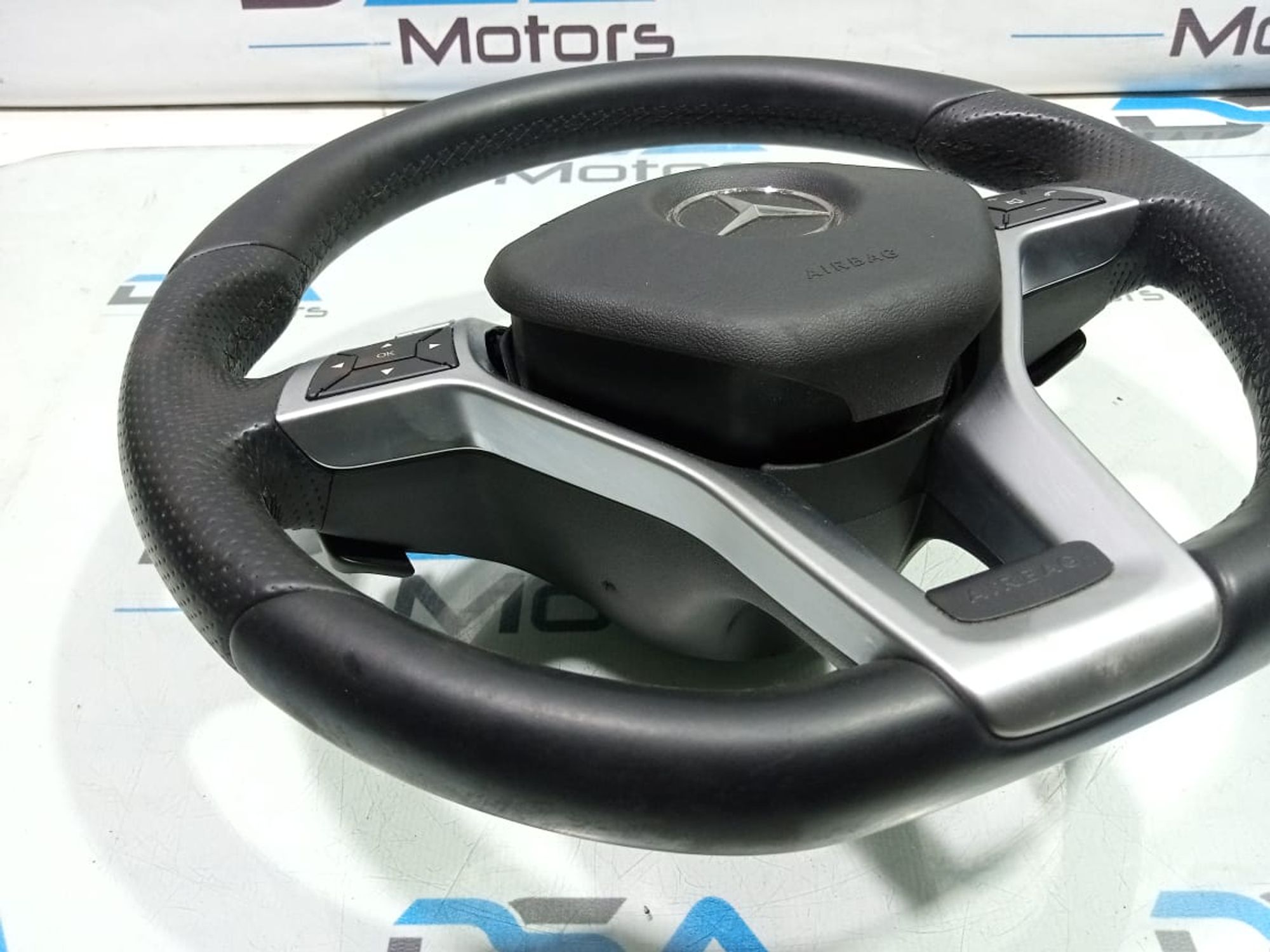 https://gcs.partsauto.market/rn-stockpro.appspot.com/thmbs/userImages/b7628e092085f1f91467af1afb6e7630/part/ecd54e61-9da6-401b-9d21-7b85bae479be_1748588523263.jpg