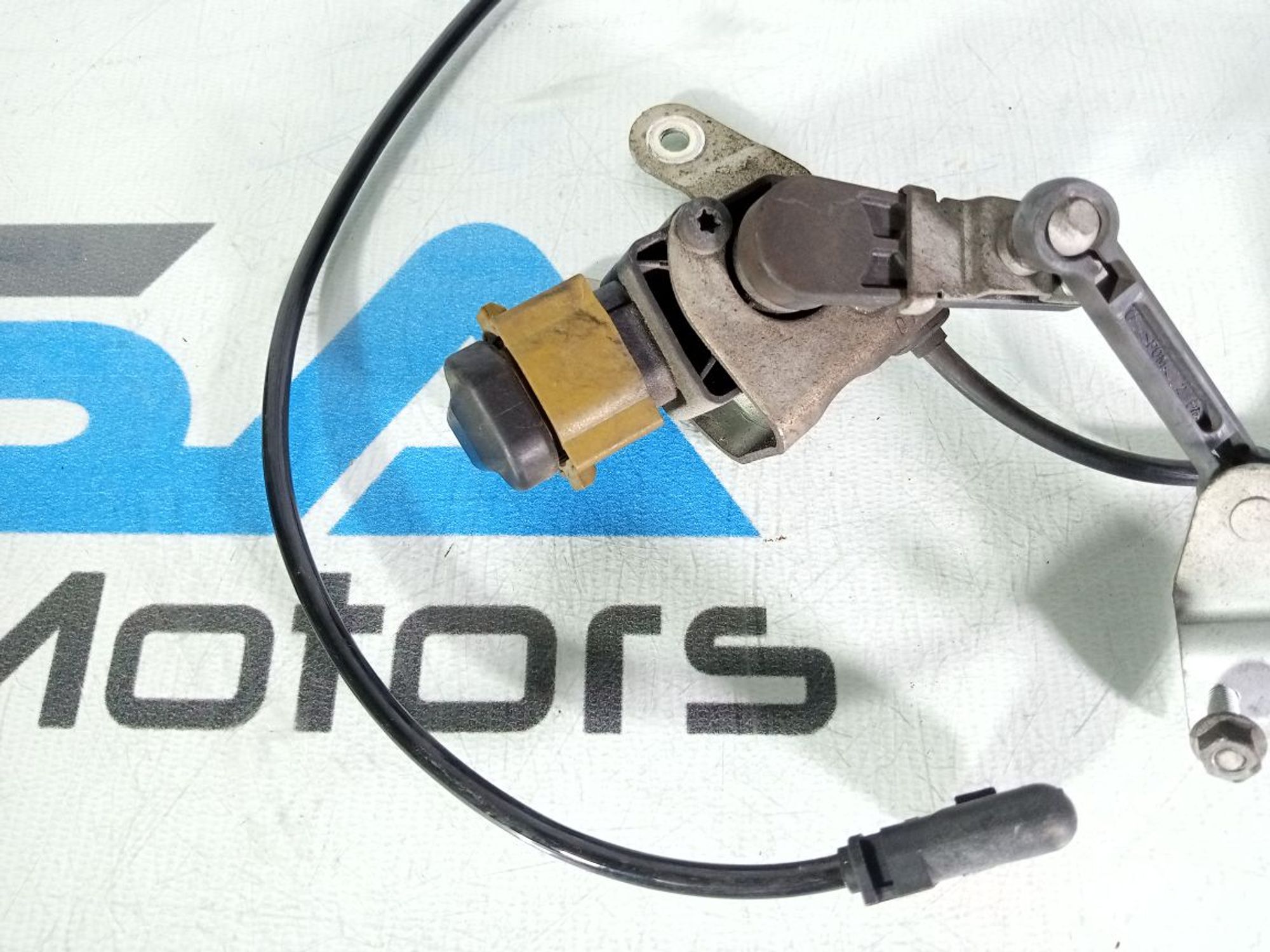 https://gcs.partsauto.market/rn-stockpro.appspot.com/thmbs/userImages/b7628e092085f1f91467af1afb6e7630/part/ed610536-70b9-4062-b7d8-9260cf825cb5_1746960289892.jpg