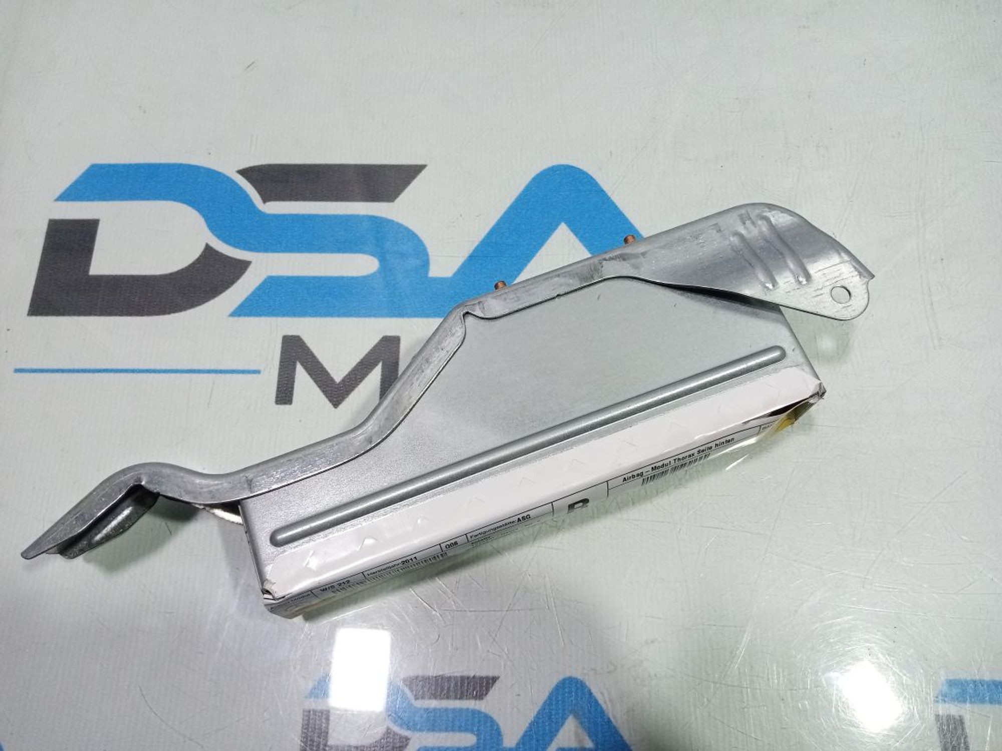 https://gcs.partsauto.market/rn-stockpro.appspot.com/thmbs/userImages/b7628e092085f1f91467af1afb6e7630/part/f2c21254-5109-4fb4-9493-5093cf122e12_1748002676469.jpg