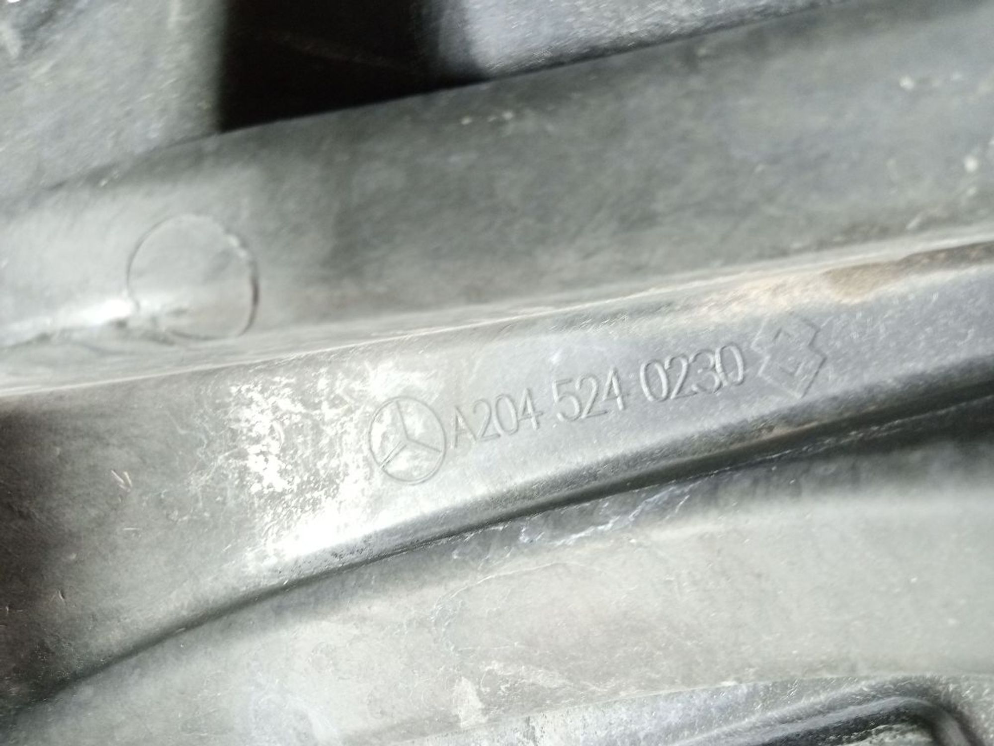https://gcs.partsauto.market/rn-stockpro.appspot.com/thmbs/userImages/b7628e092085f1f91467af1afb6e7630/part/f3e5a37c-2c13-4cd0-9200-18678443de63_1746168008915.jpg