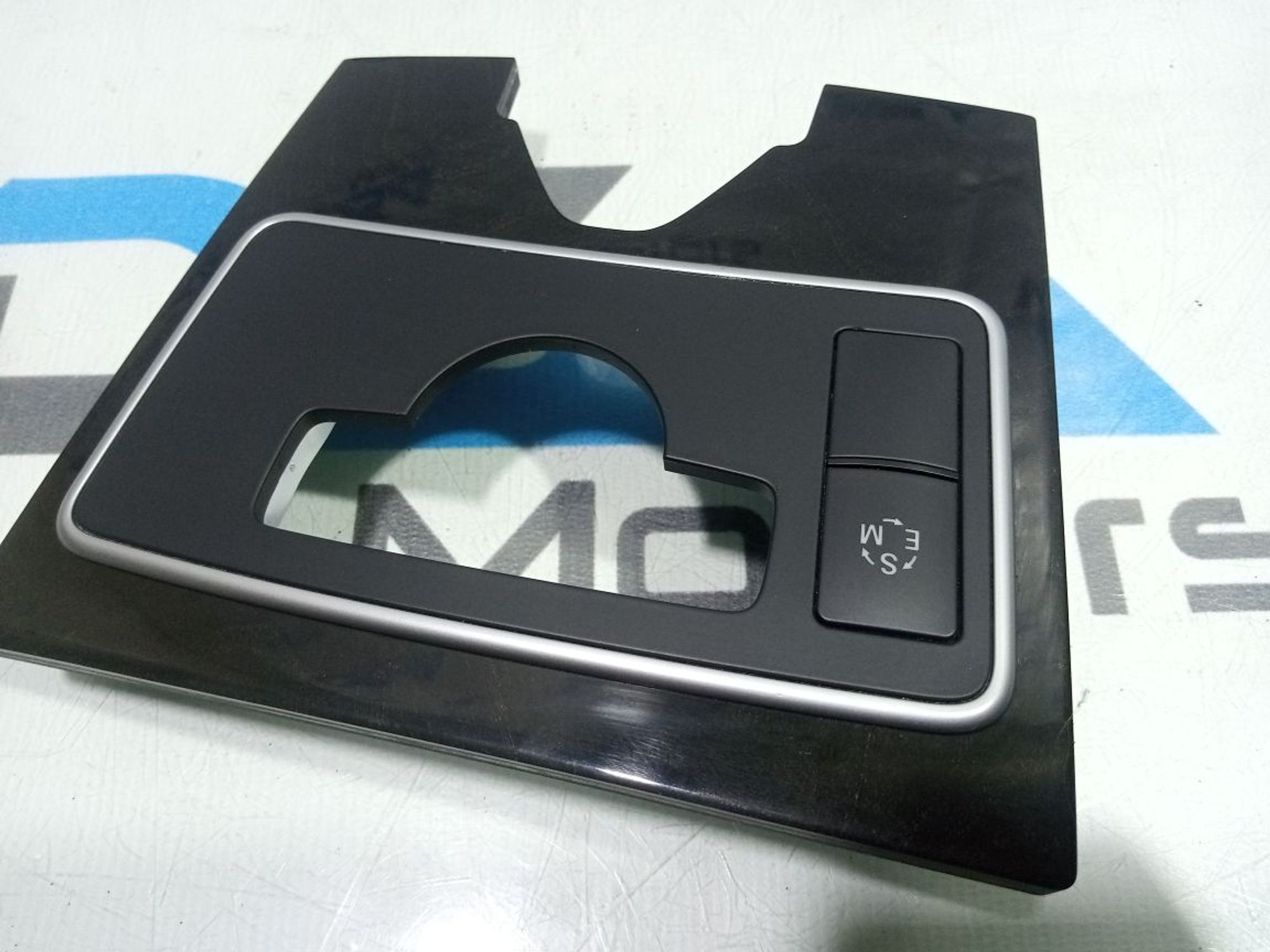 https://gcs.partsauto.market/rn-stockpro.appspot.com/thmbs/userImages/b7628e092085f1f91467af1afb6e7630/part/f4fe5c9c-dc80-415a-8610-9351db82bd13_1748280836204.jpg