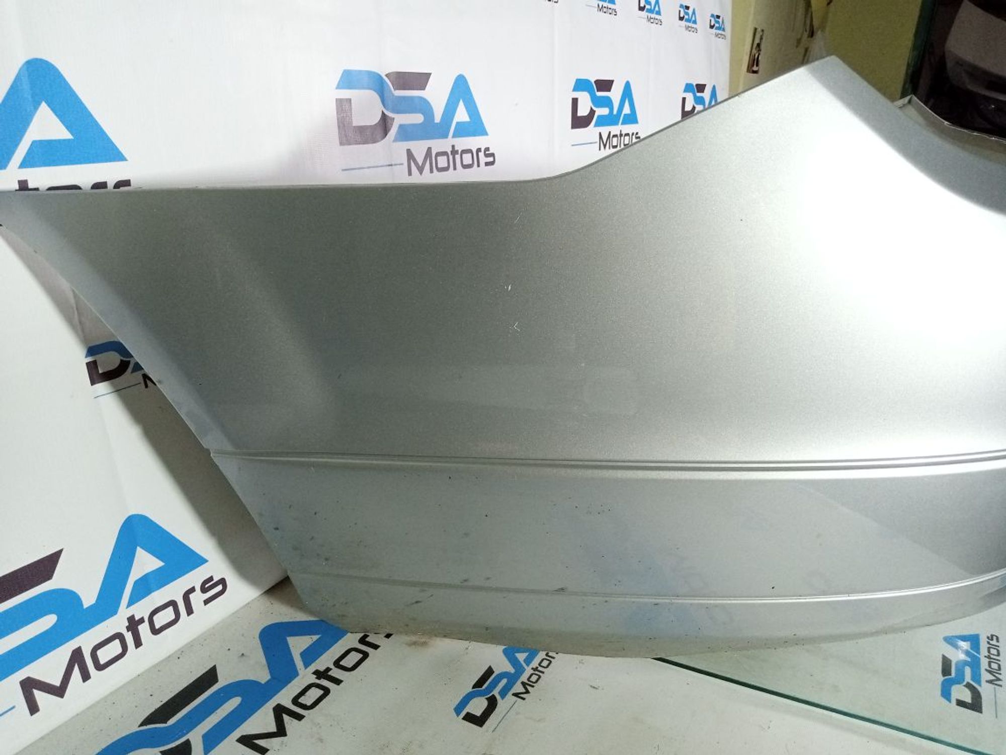 https://gcs.partsauto.market/rn-stockpro.appspot.com/thmbs/userImages/b7628e092085f1f91467af1afb6e7630/part/f555cc87-c491-4fcc-a9d4-4ee8a33646d9_1746166444972.jpg