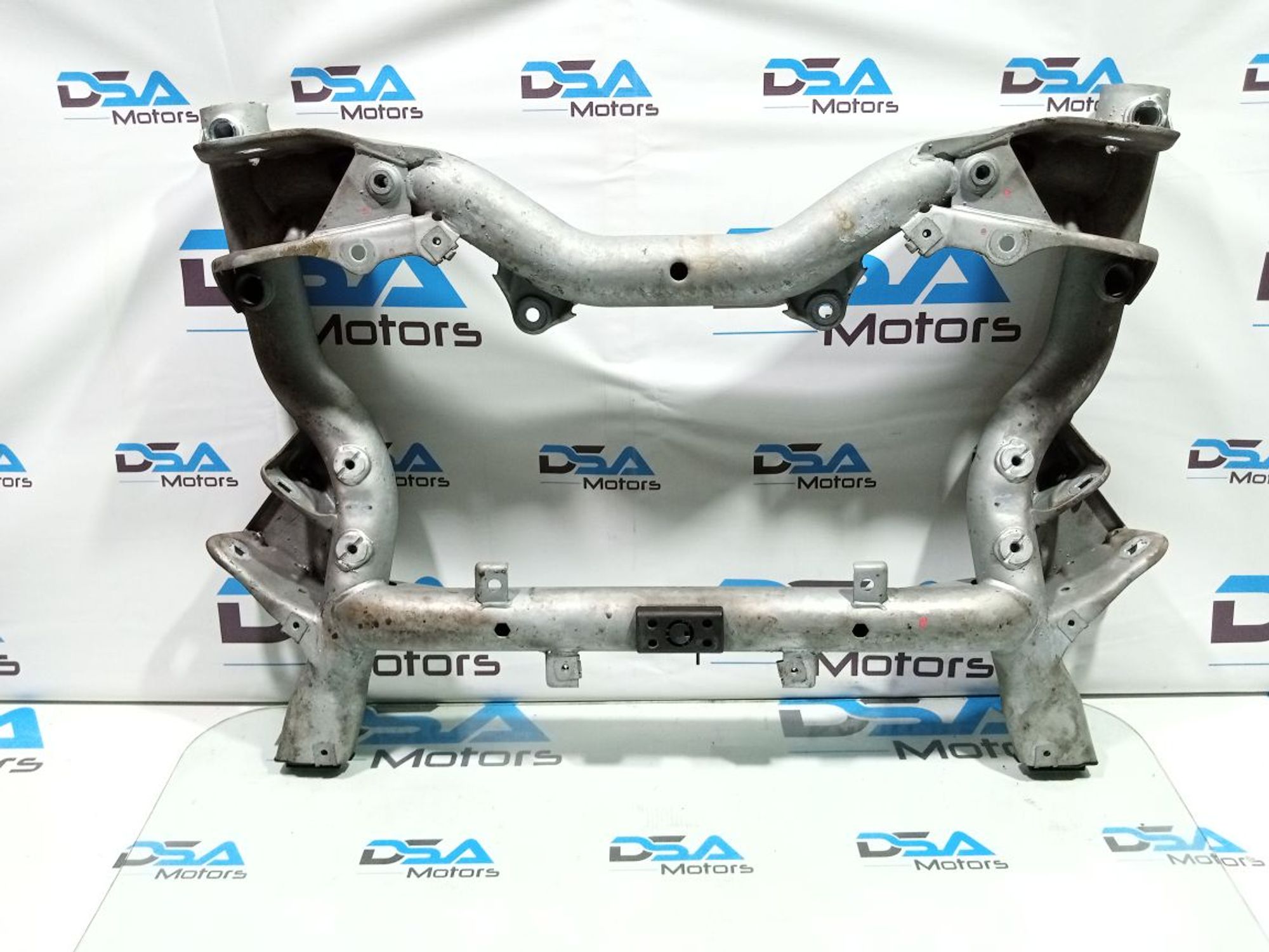 https://gcs.partsauto.market/rn-stockpro.appspot.com/thmbs/userImages/b7628e092085f1f91467af1afb6e7630/part/f5f99156-75e4-43e5-a811-60437b51ac15_1747758975878.jpg