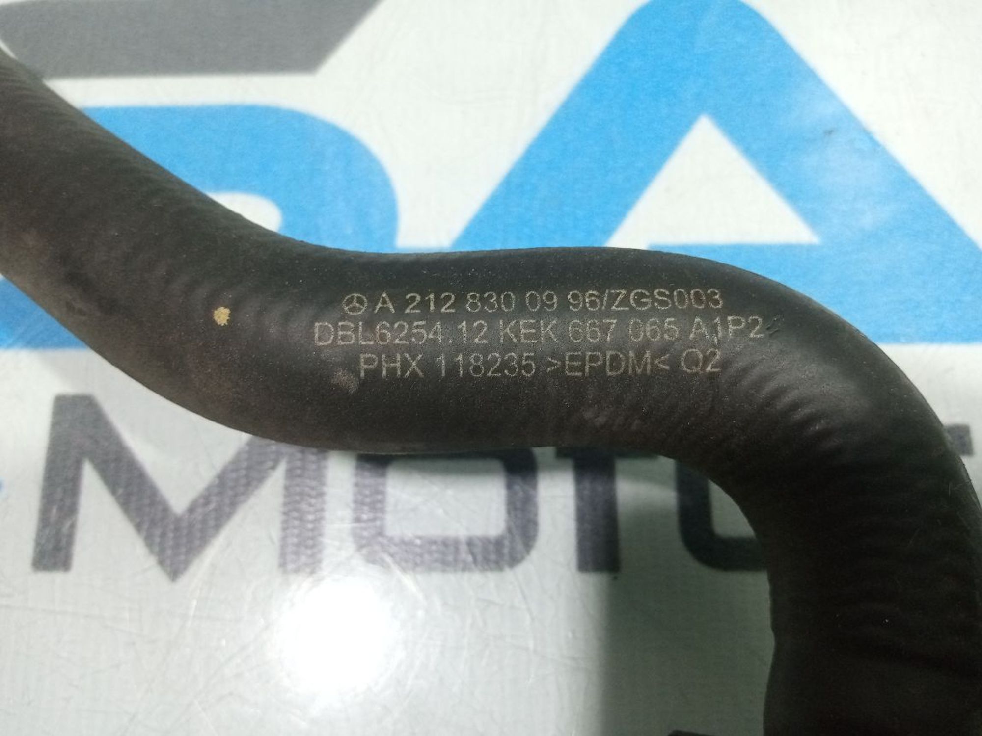 https://gcs.partsauto.market/rn-stockpro.appspot.com/thmbs/userImages/b7628e092085f1f91467af1afb6e7630/part/f6c384a7-fec4-4d5c-b9e2-64629a2e34b3_1748281731643.jpg