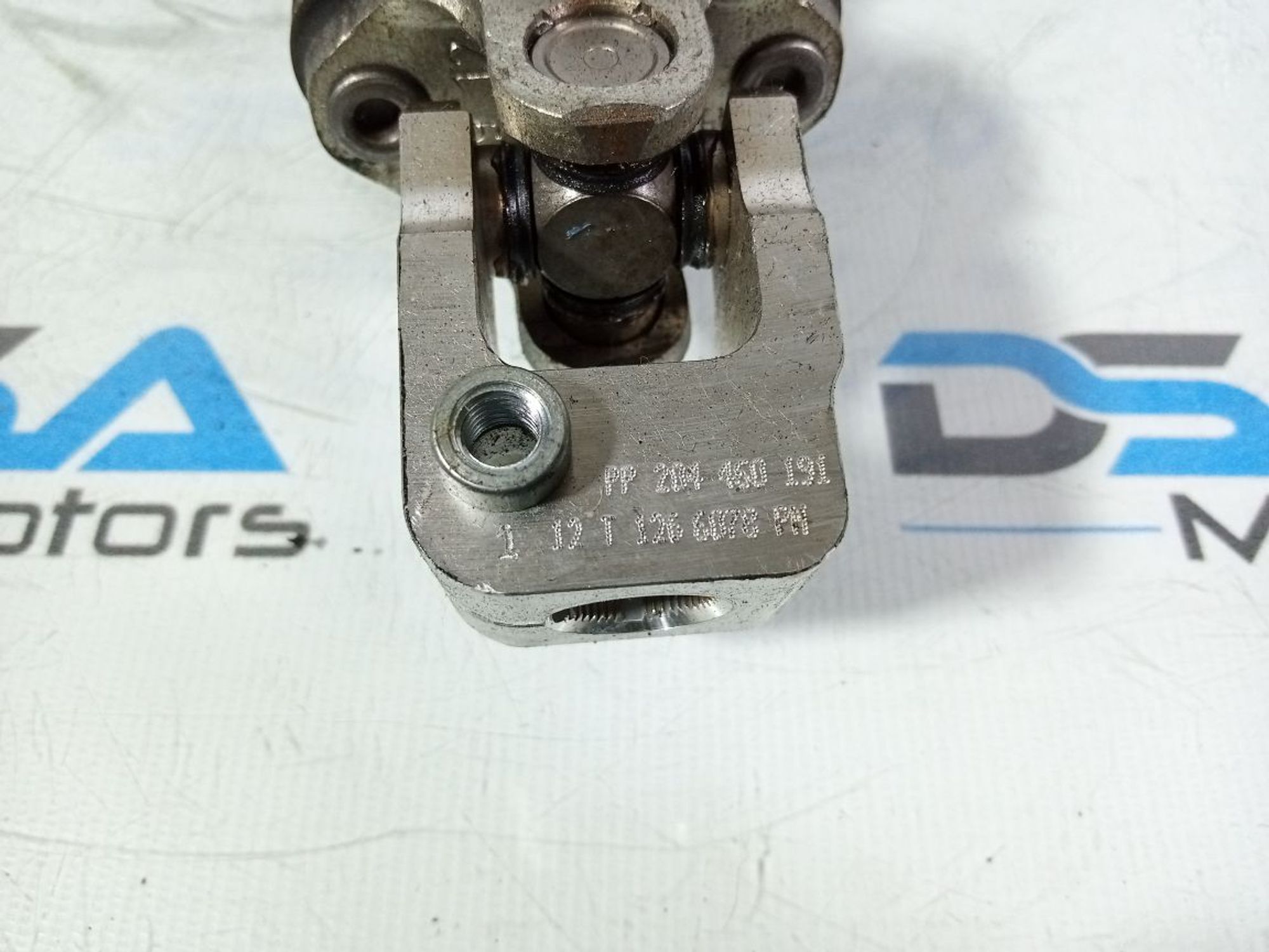 https://gcs.partsauto.market/rn-stockpro.appspot.com/thmbs/userImages/b7628e092085f1f91467af1afb6e7630/part/f7aca61d-dce2-49e9-82ed-629c58e4e4f8_1747629508380.jpg