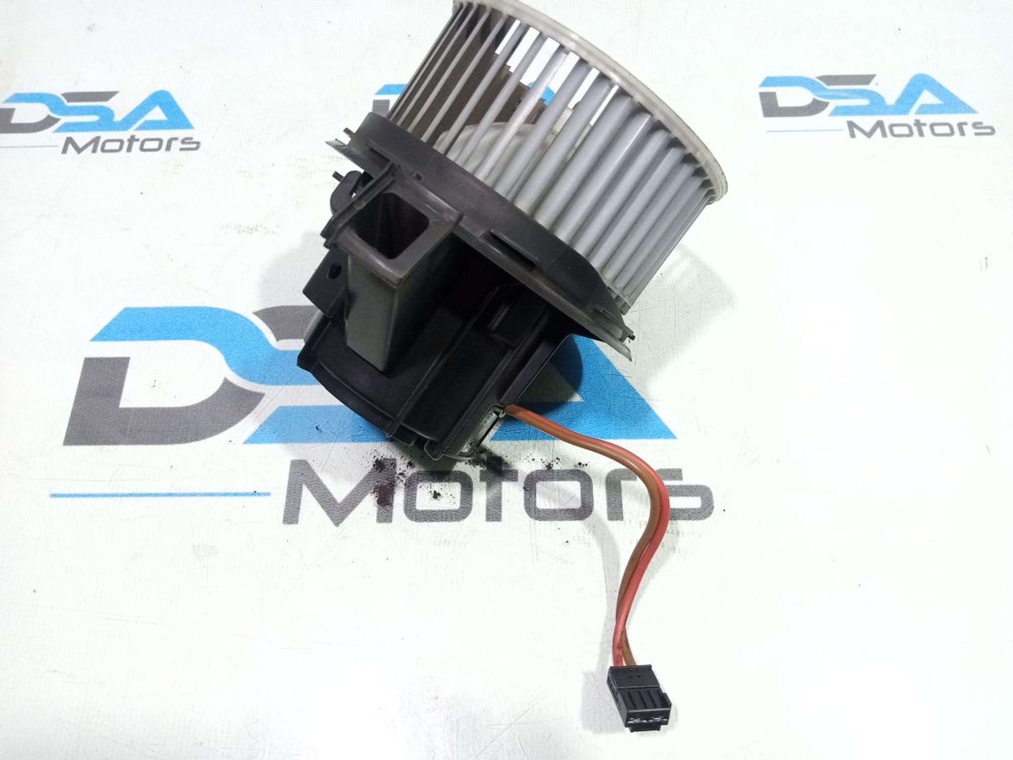 https://gcs.partsauto.market/rn-stockpro.appspot.com/thmbs/userImages/b7628e092085f1f91467af1afb6e7630/part/fa870494-0c99-4666-85a4-8ecdff6dec3a_1748862703191.jpg