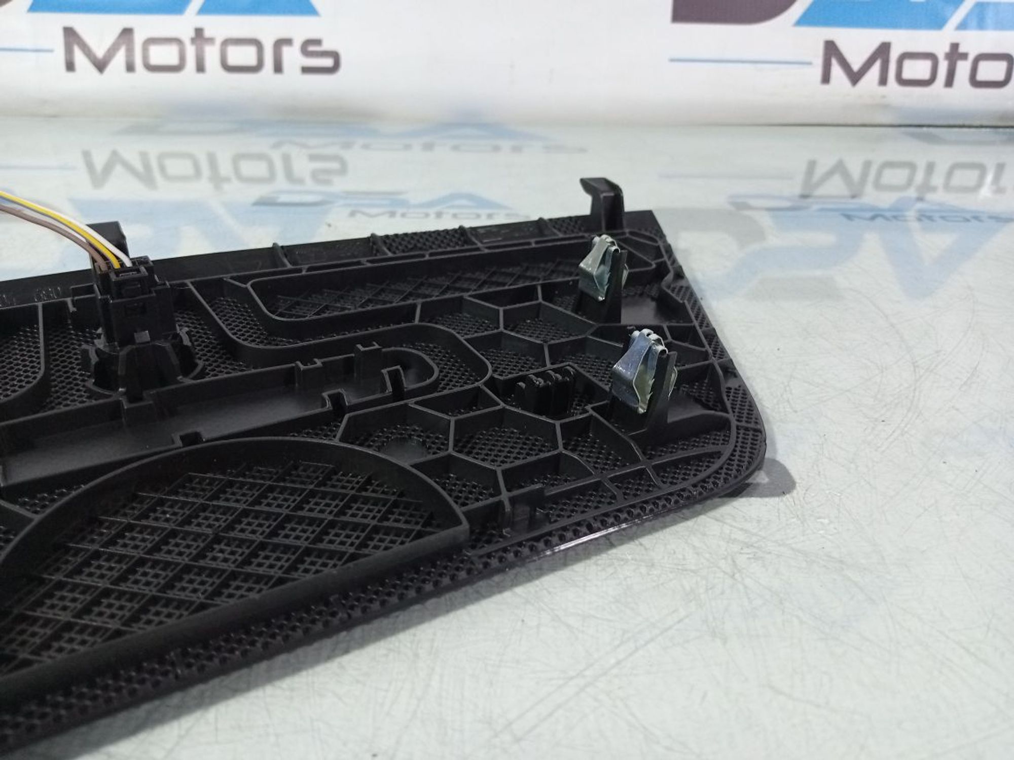 https://gcs.partsauto.market/rn-stockpro.appspot.com/thmbs/userImages/b7628e092085f1f91467af1afb6e7630/part/fd5fc33f-5405-4c23-a709-ab9ee03839f8_1747662525250.jpg