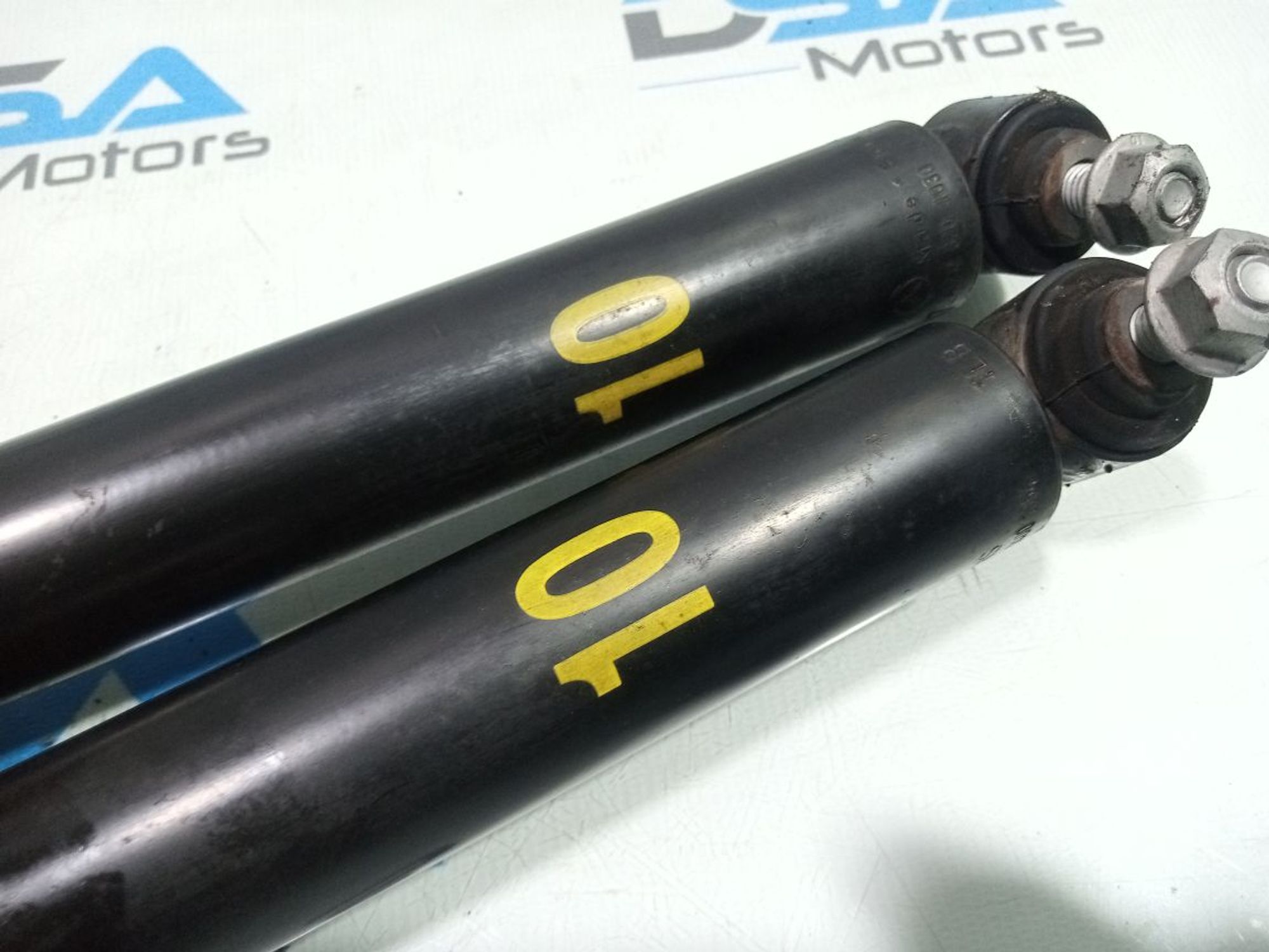 https://gcs.partsauto.market/rn-stockpro.appspot.com/thmbs/userImages/b7628e092085f1f91467af1afb6e7630/part/fdbe10ad-c4b8-4565-8cf0-812ab7c43690_1748612901146.jpg