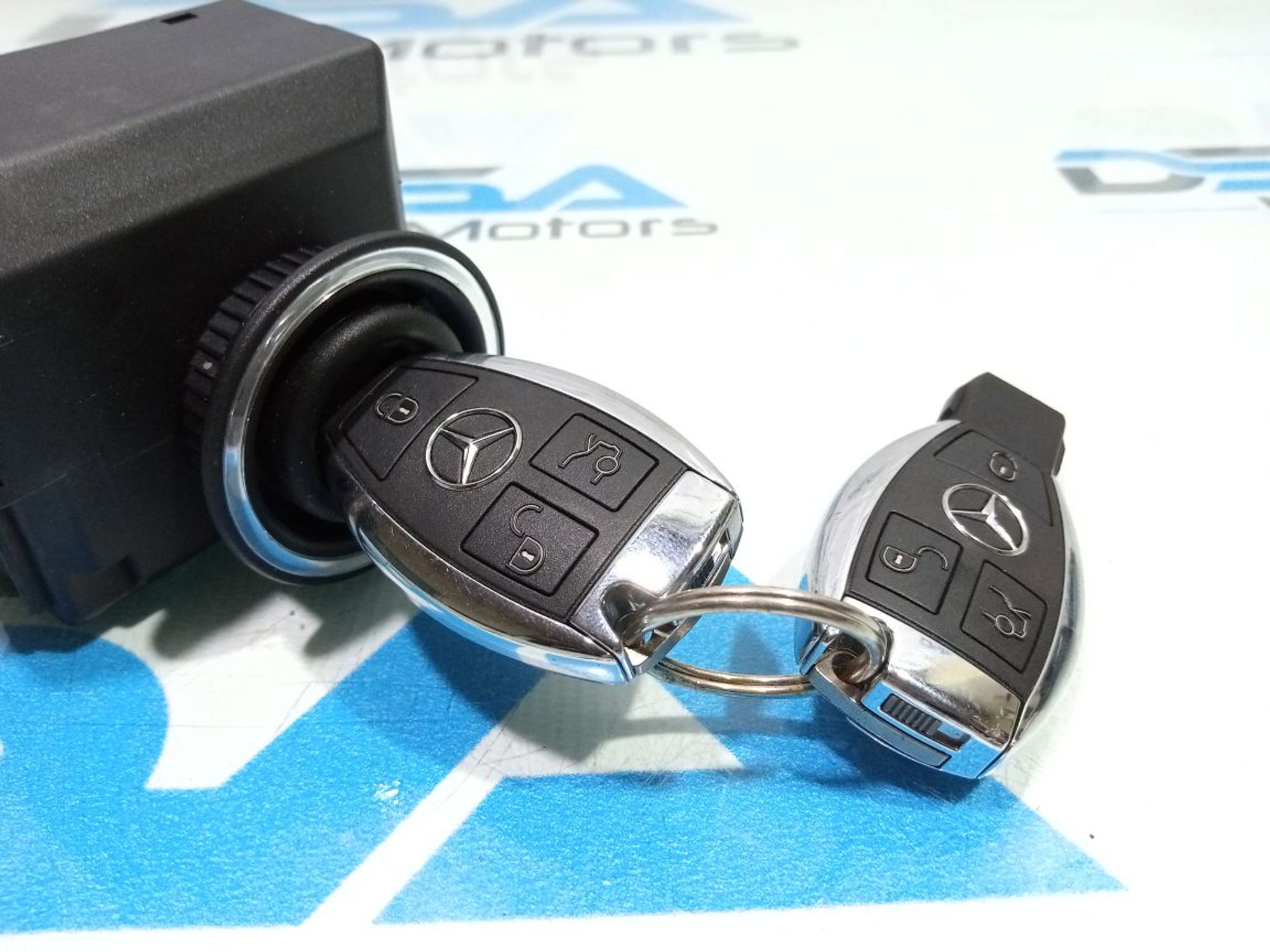 https://gcs.partsauto.market/rn-stockpro.appspot.com/thmbs/userImages/b7628e092085f1f91467af1afb6e7630/part/fe8e8e60-3092-4eaa-8ea7-22db5c3a3008_1748160959936.jpg