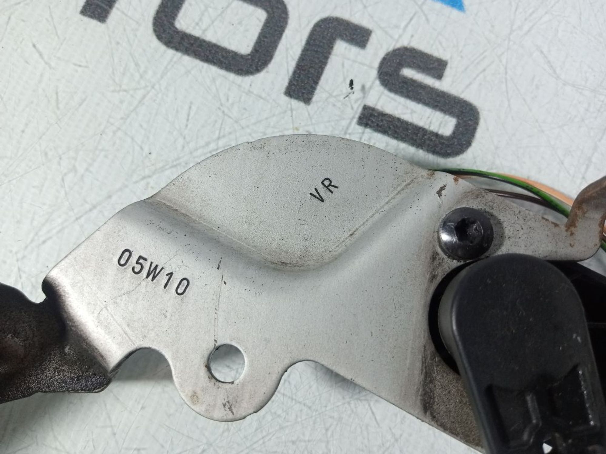 https://gcs.partsauto.market/rn-stockpro.appspot.com/thmbs/userImages/b7628e092085f1f91467af1afb6e7630/part/fed21745-c881-41e7-945a-630ff5795942_1747023532783.jpg