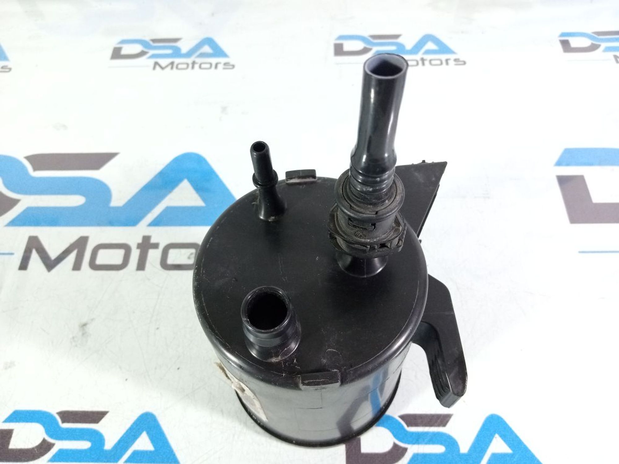 https://gcs.partsauto.market/rn-stockpro.appspot.com/thmbs/userImages/b7628e092085f1f91467af1afb6e7630/part/fef0b61e-2d1a-4352-96dc-acc7abde00d9_1738844296156.jpg