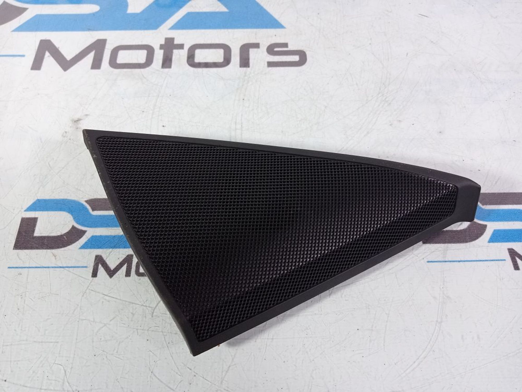 https://gcs.partsauto.market/rn-stockpro.appspot.com/thmbs/userImages/b7628e092085f1f91467af1afb6e7630/part/ff2ad064-0cda-48c8-9ad3-84e45ba23edd_1737017235026.jpg