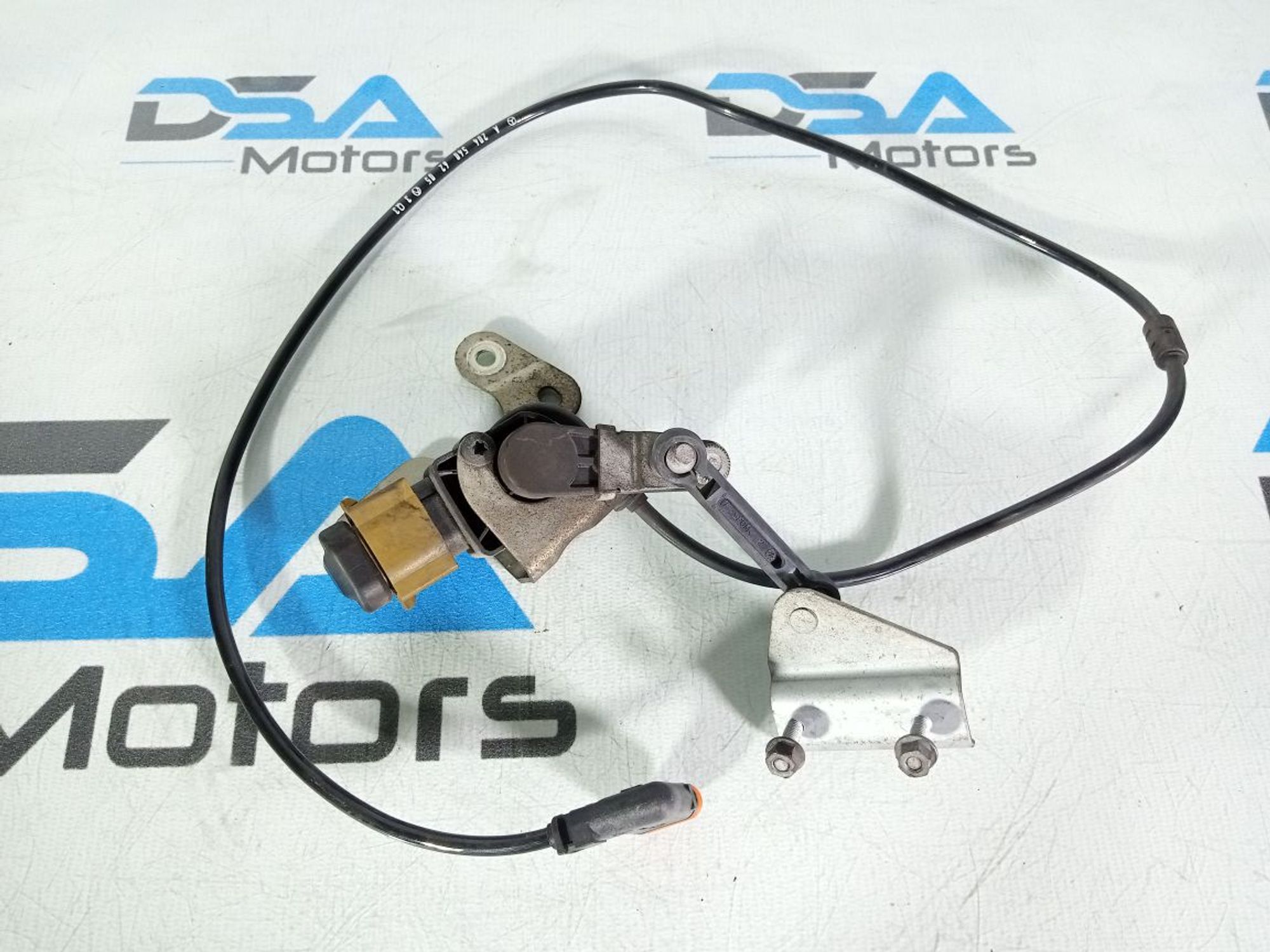 https://gcs.partsauto.market/rn-stockpro.appspot.com/thmbs/userImages/b7628e092085f1f91467af1afb6e7630/part/ff7c5935-d568-466b-836f-35f0bde1dbc5_1746960285617.jpg