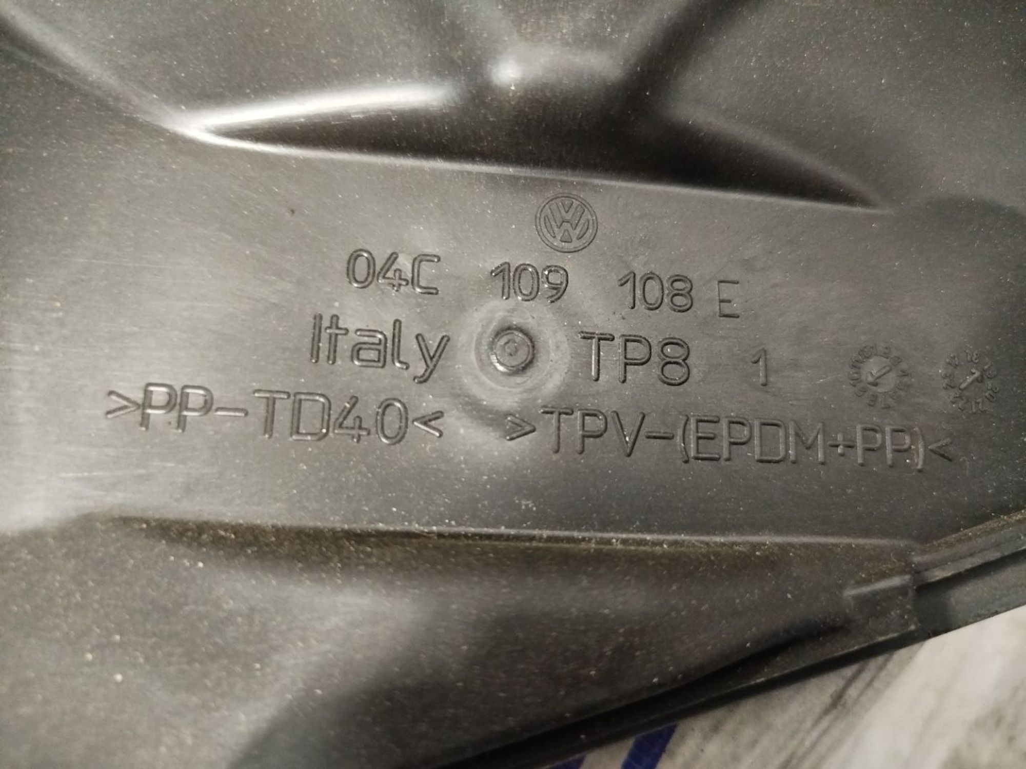 https://gcs.partsauto.market/rn-stockpro.appspot.com/thmbs/userImages/bc0eb84865f53888550f18795cb0a01d/part/1f1973d0-a7d0-47a6-b055-c2aeae734143_1742551402340.jpg
