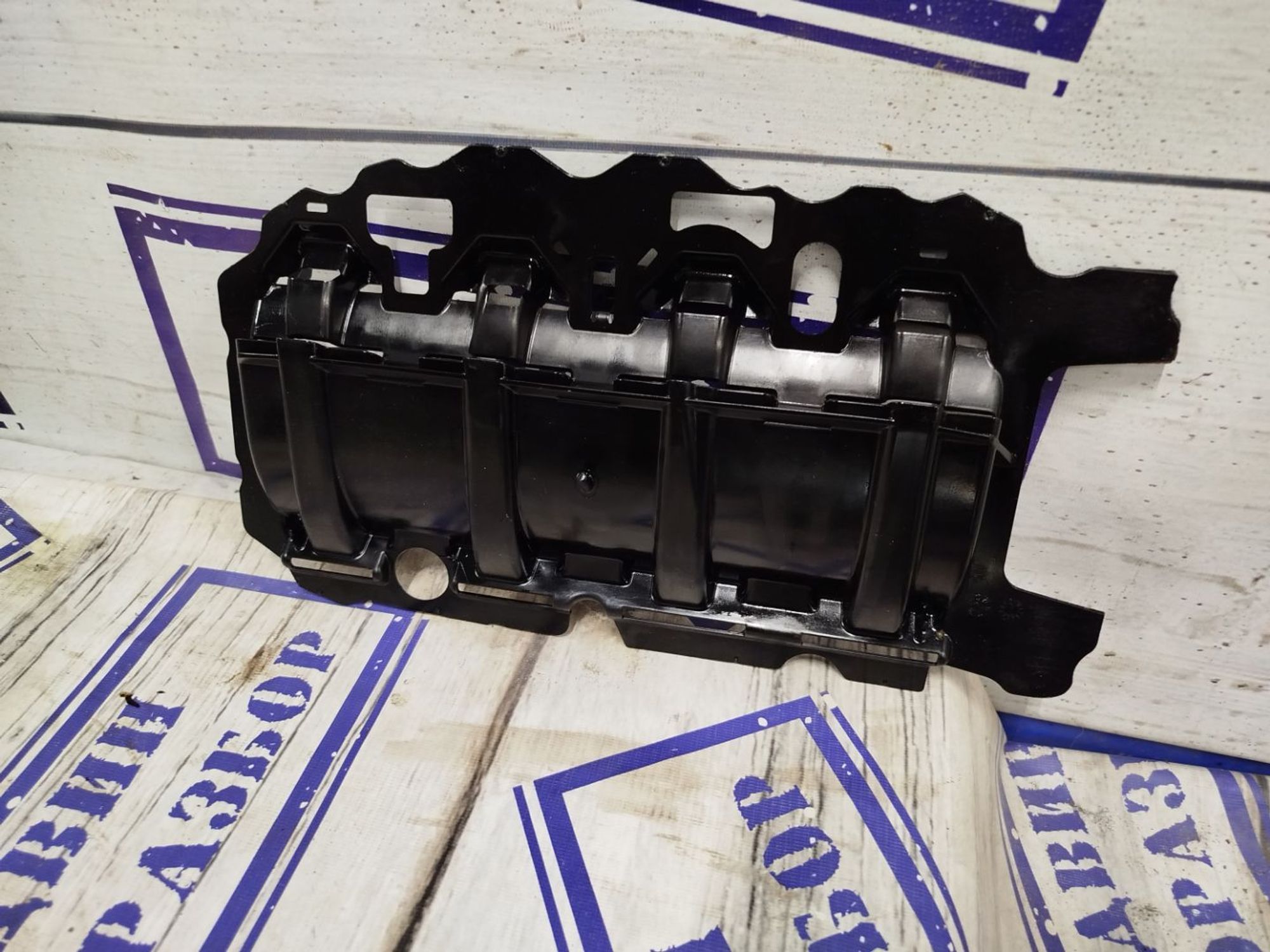 https://gcs.partsauto.market/rn-stockpro.appspot.com/thmbs/userImages/bc0eb84865f53888550f18795cb0a01d/part/4bc8a035-b0b8-46b9-872e-2173d123f99d_1742552907250.jpg