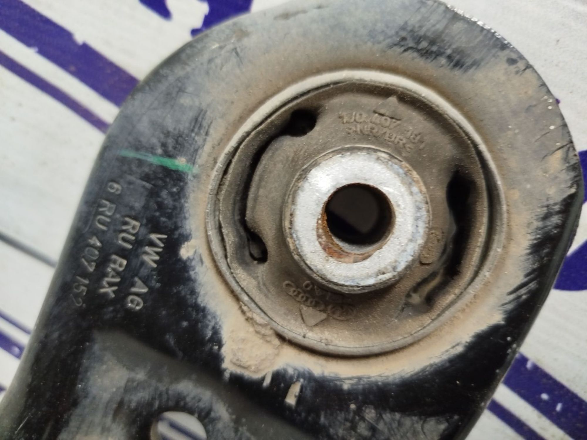 https://gcs.partsauto.market/rn-stockpro.appspot.com/thmbs/userImages/bc0eb84865f53888550f18795cb0a01d/part/5eb7066e-e962-470b-aef3-421a2f350645_1742553286109.jpg