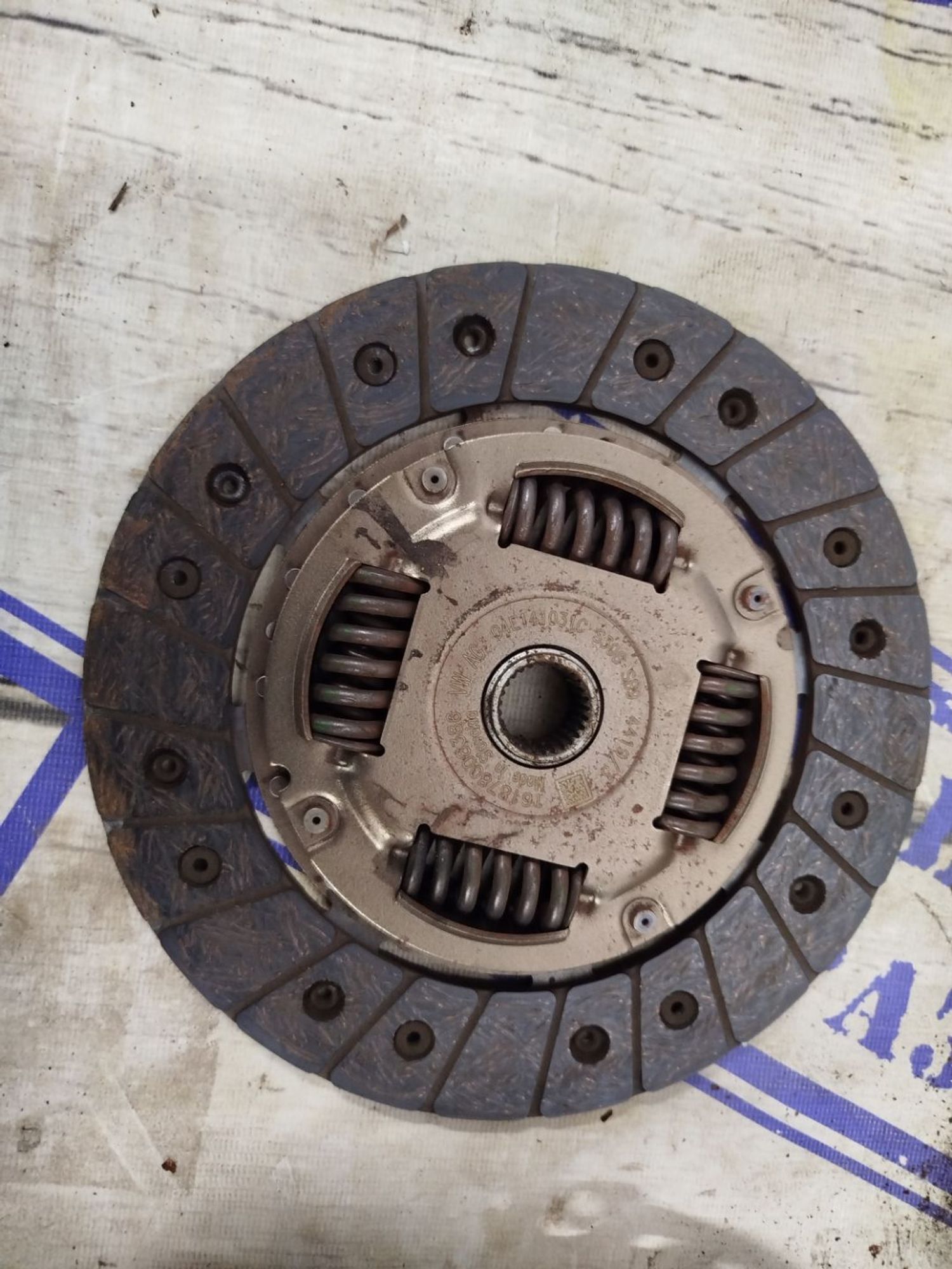 https://gcs.partsauto.market/rn-stockpro.appspot.com/thmbs/userImages/bc0eb84865f53888550f18795cb0a01d/part/95439226-9f40-41b1-8f1f-4062b8287809_1742457079443.jpg