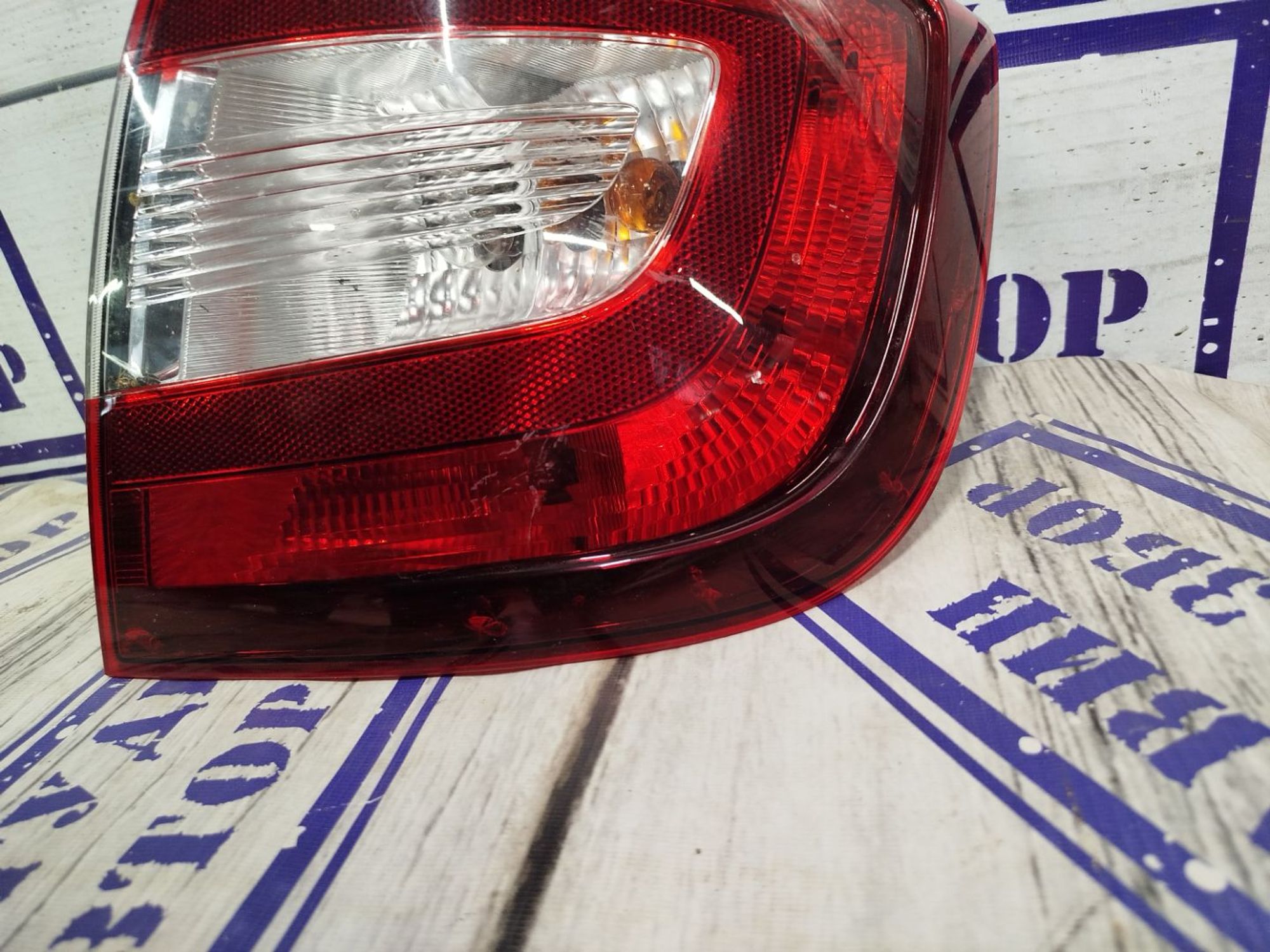 https://gcs.partsauto.market/rn-stockpro.appspot.com/thmbs/userImages/bc0eb84865f53888550f18795cb0a01d/part/a3e40144-1b40-41aa-8612-de513e8989ad_1741176742663.jpg