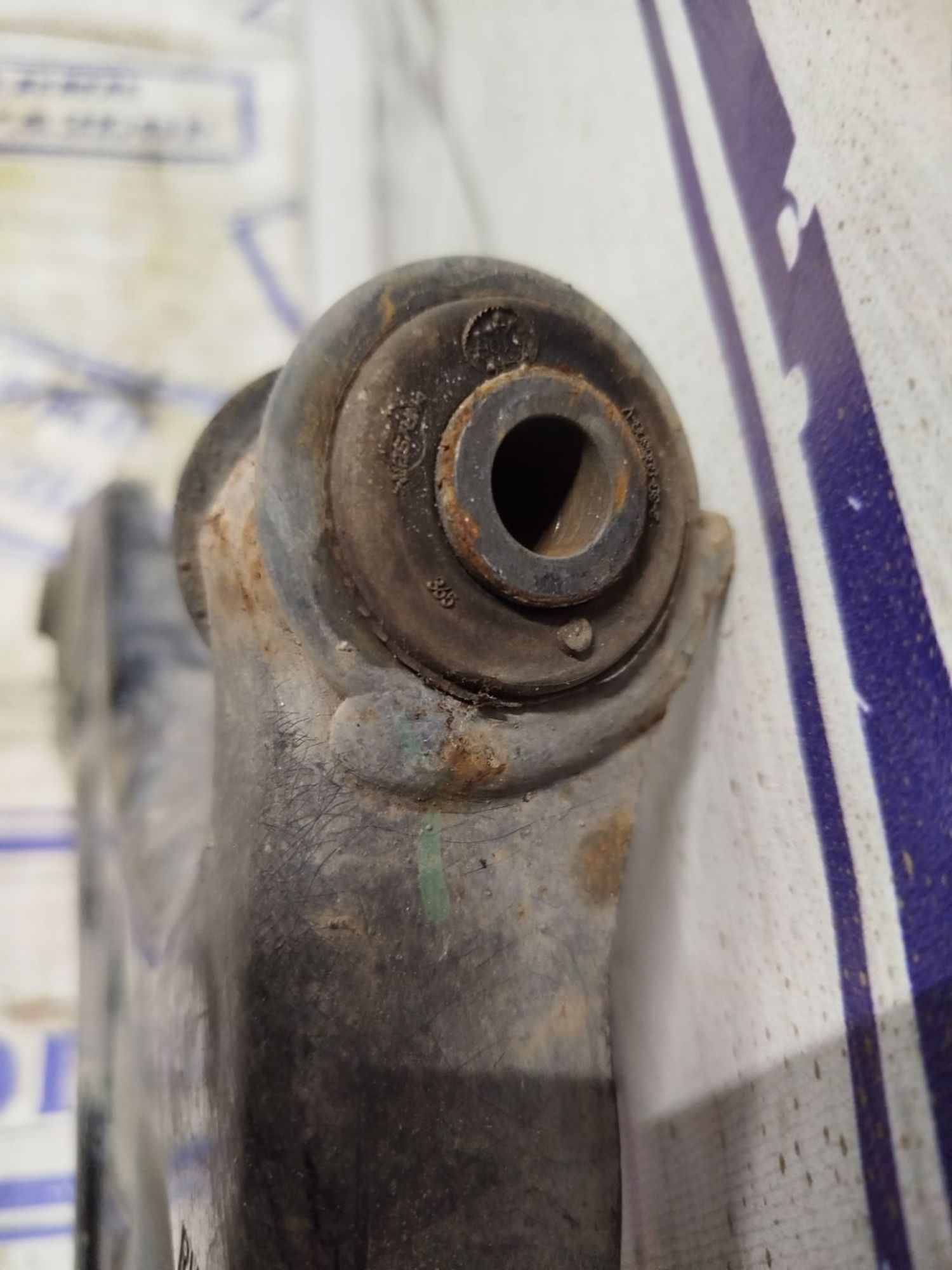 https://gcs.partsauto.market/rn-stockpro.appspot.com/thmbs/userImages/bc0eb84865f53888550f18795cb0a01d/part/ac7272d8-b170-4187-a50f-13b53c550f3c_1742553382716.jpg