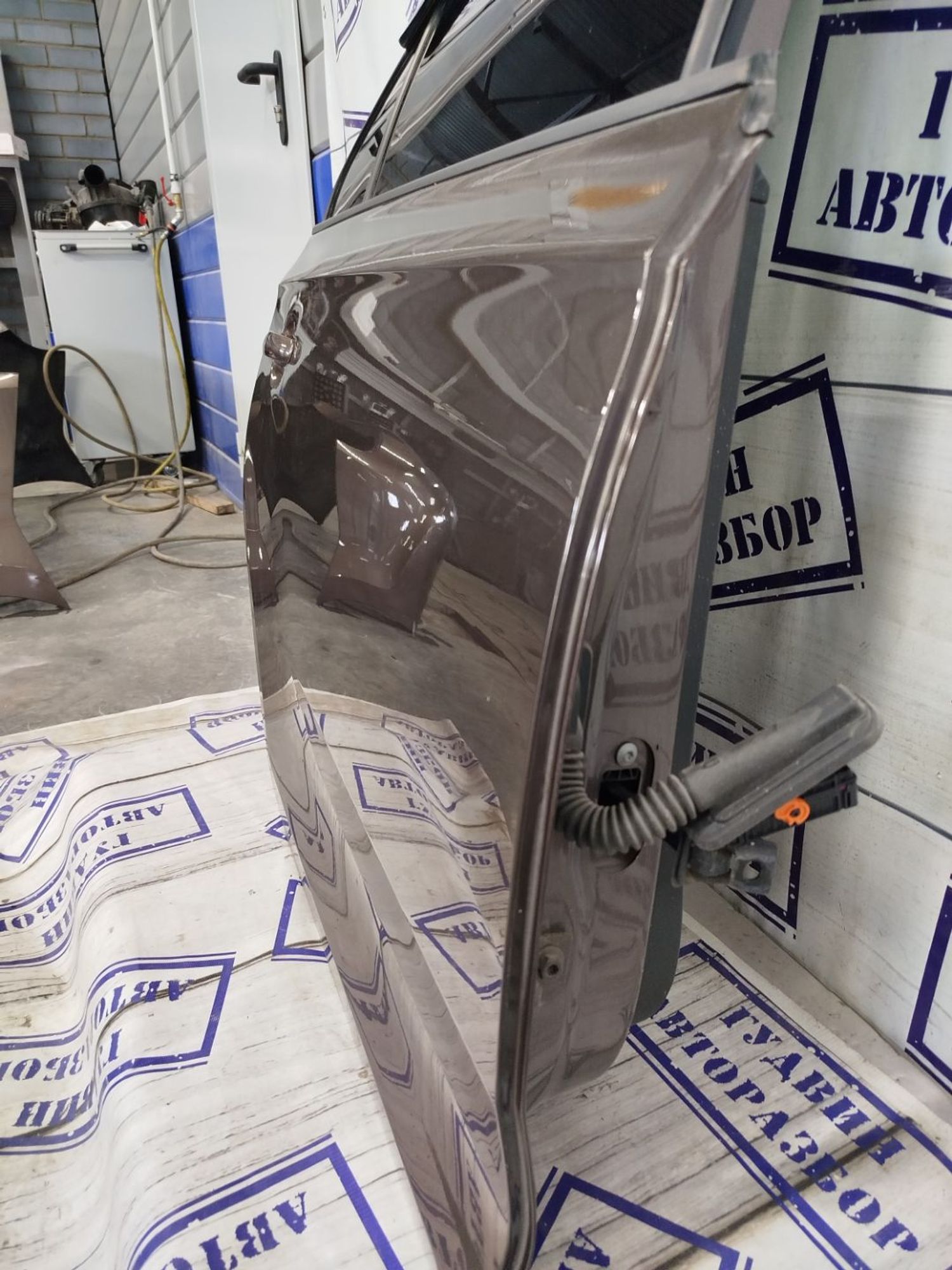 https://gcs.partsauto.market/rn-stockpro.appspot.com/thmbs/userImages/bc0eb84865f53888550f18795cb0a01d/part/d45e233a-29c7-4e62-8f0b-4f895c6e378d_1741180166543.jpg