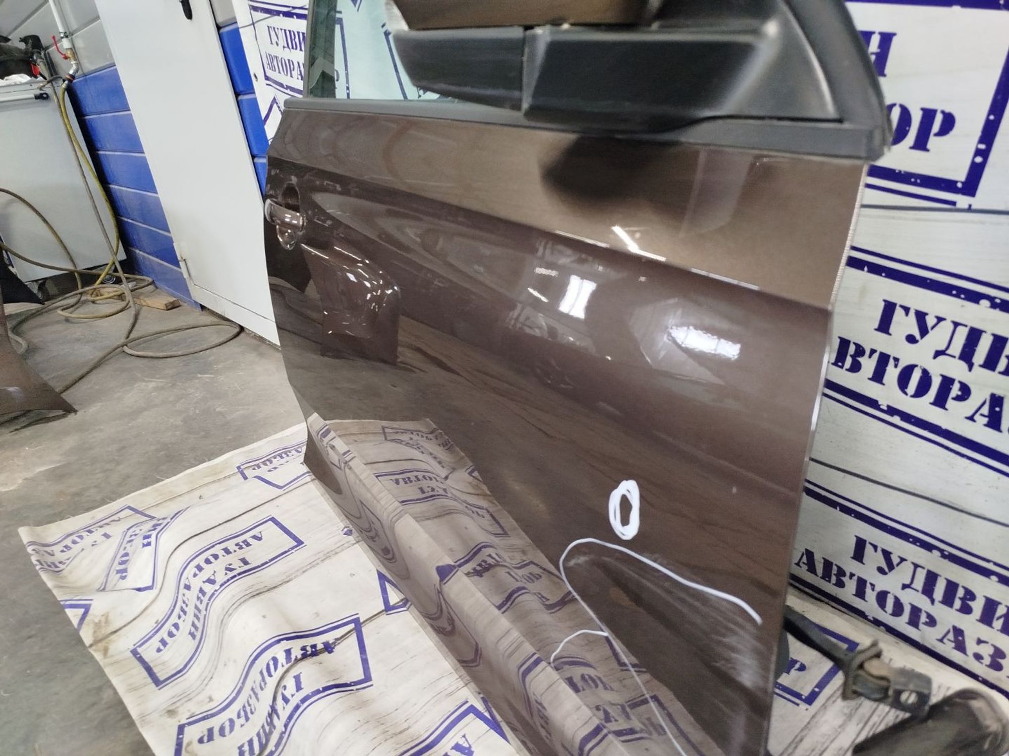https://gcs.partsauto.market/rn-stockpro.appspot.com/thmbs/userImages/bc0eb84865f53888550f18795cb0a01d/part/f5c228b0-13ee-4873-b948-ef4be5c5c852_1741180242585.jpg