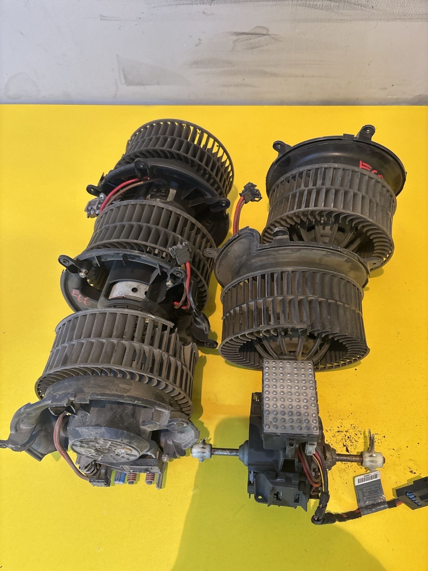 https://gcs.partsauto.market/rn-stockpro.appspot.com/thmbs/userImages/c566b97a16b148191013c3a1016369ae/part/02d86b3a-2501-46e1-a075-1a77b2200bb0_1747912705595.jpg