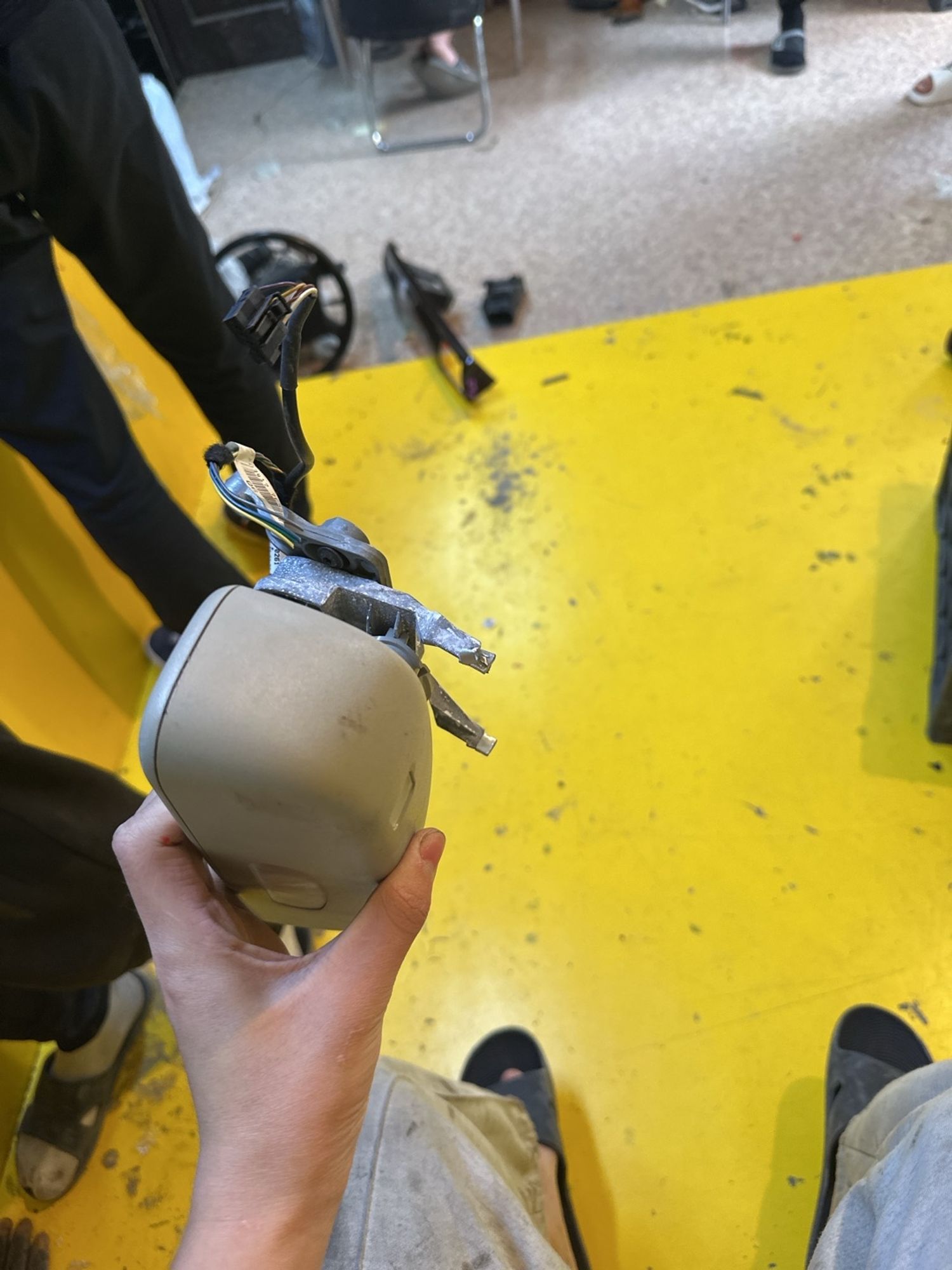 https://gcs.partsauto.market/rn-stockpro.appspot.com/thmbs/userImages/c566b97a16b148191013c3a1016369ae/part/0371c379-39fb-4085-b38e-a0731b08981e_1747552476633.jpg