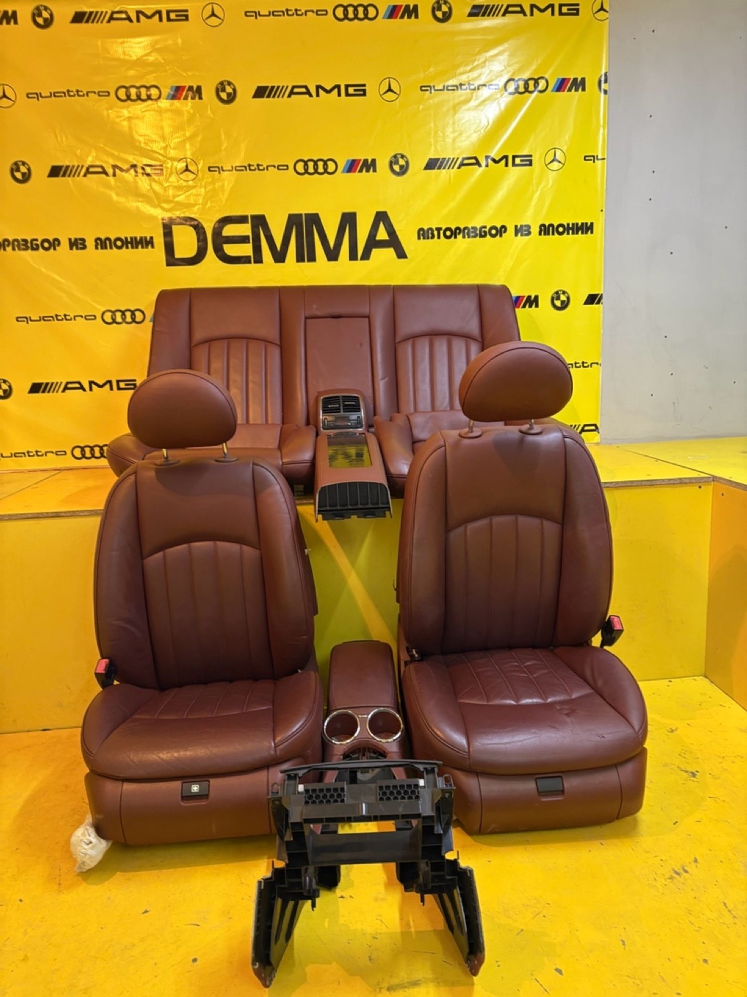 https://gcs.partsauto.market/rn-stockpro.appspot.com/thmbs/userImages/c566b97a16b148191013c3a1016369ae/part/0957c790-8923-4286-976b-b0df719df93b_1746792797833.jpg