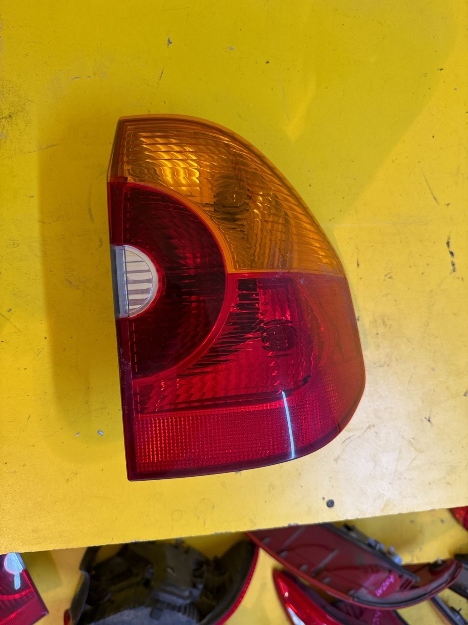 Фонарь задний правый BMW X3, E83 2006
