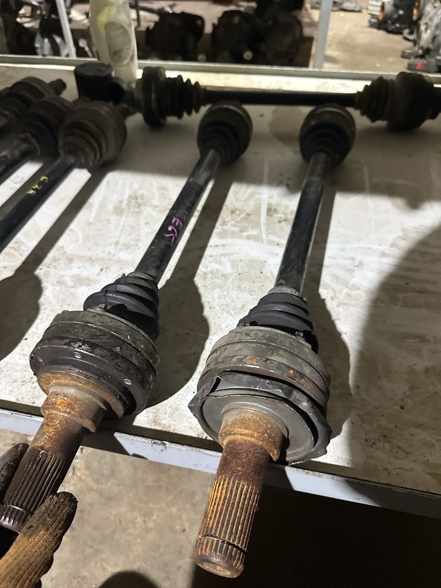 https://gcs.partsauto.market/rn-stockpro.appspot.com/thmbs/userImages/c566b97a16b148191013c3a1016369ae/part/0a6abd42-100a-429c-b3f0-f2f7f02ac8bc_1743236189028.jpg