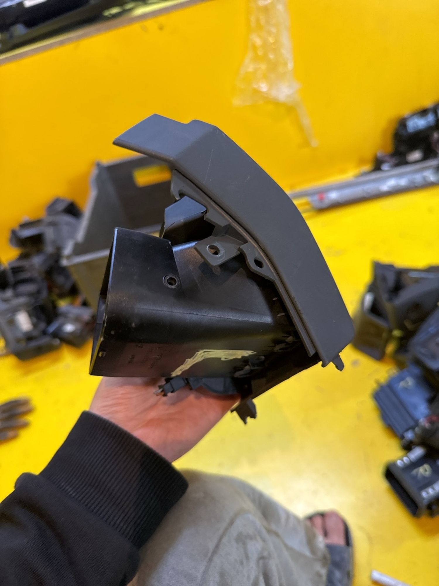 https://gcs.partsauto.market/rn-stockpro.appspot.com/thmbs/userImages/c566b97a16b148191013c3a1016369ae/part/1272fca6-00ac-4a5e-bd05-62d599acc99b_1747478408071.jpg