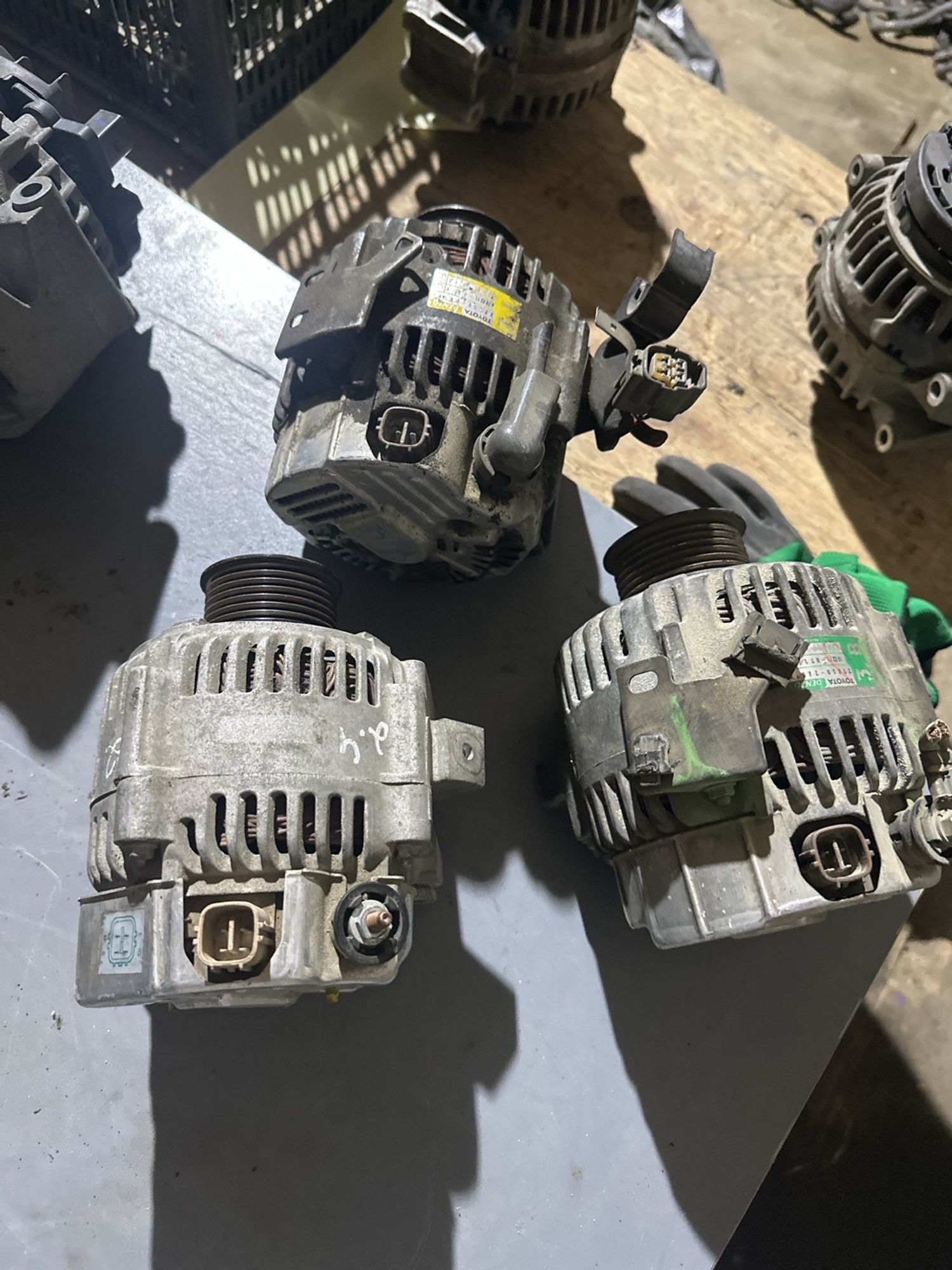 https://gcs.partsauto.market/rn-stockpro.appspot.com/thmbs/userImages/c566b97a16b148191013c3a1016369ae/part/1f2f943c-2750-4ae1-98ec-1134e5ec5284_1746173870690.jpg