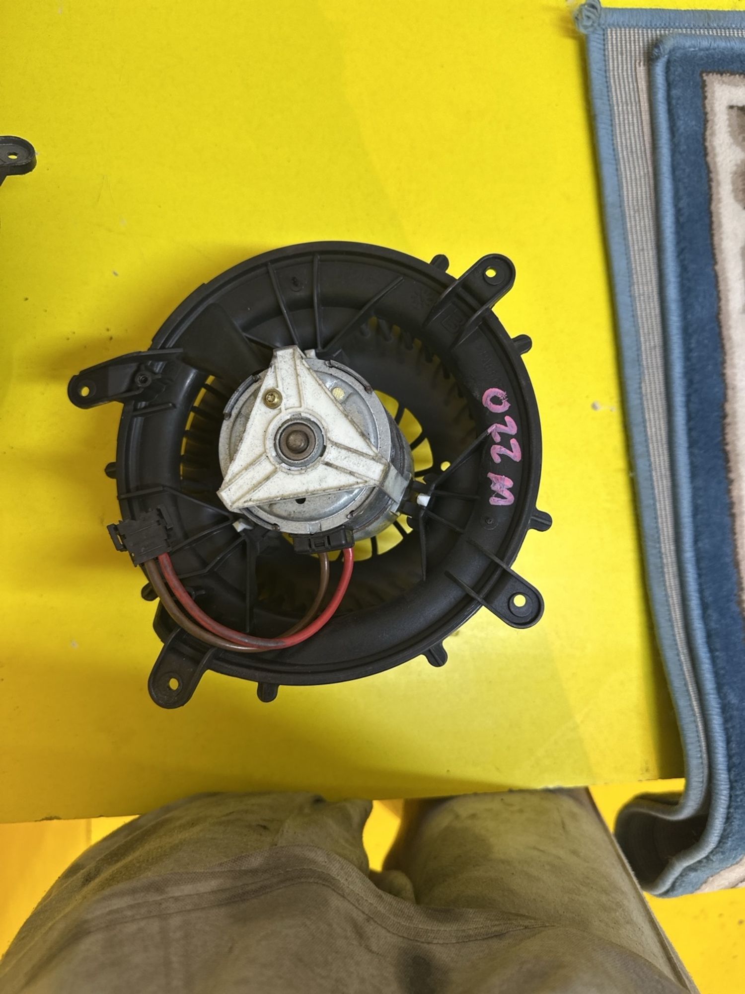 https://gcs.partsauto.market/rn-stockpro.appspot.com/thmbs/userImages/c566b97a16b148191013c3a1016369ae/part/4f48df7d-7b1e-495f-b6da-e3cd0c95d82f_1747916235104.jpg