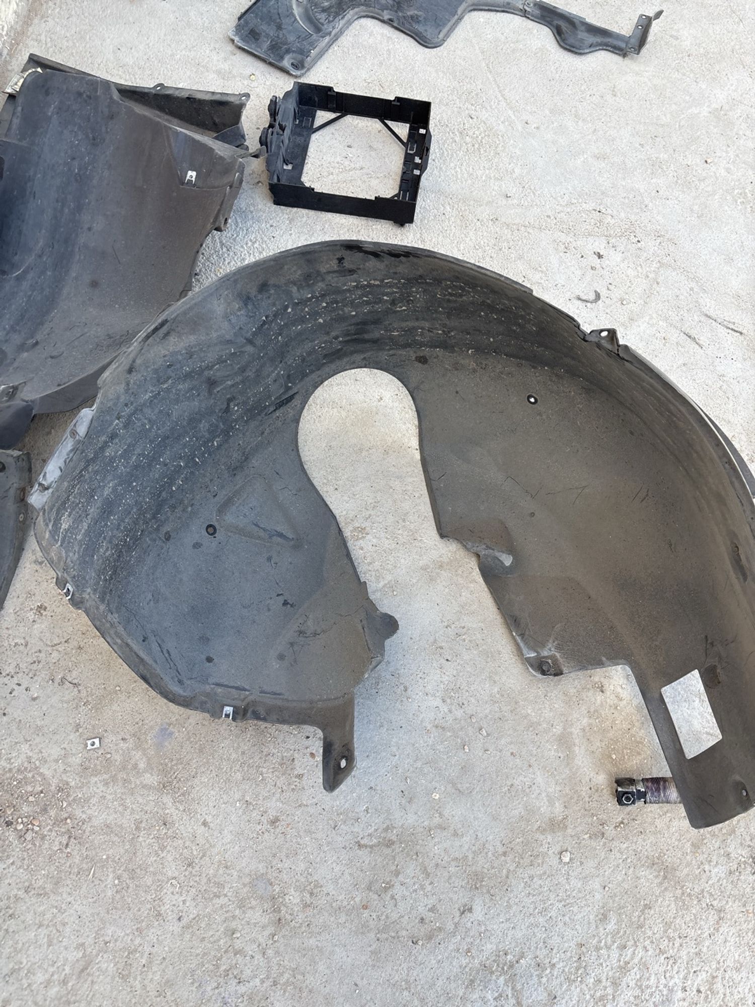 https://gcs.partsauto.market/rn-stockpro.appspot.com/thmbs/userImages/c566b97a16b148191013c3a1016369ae/part/51be9502-ac05-41cd-ade0-c1df1cf19c9f_1746957814277.jpg